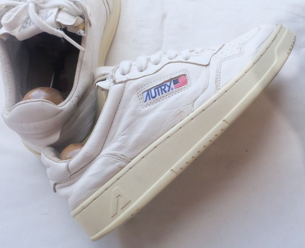 AUTRY Autry Medalist Low Leather Size US 9 / EU 42 - 6 Thumbnail