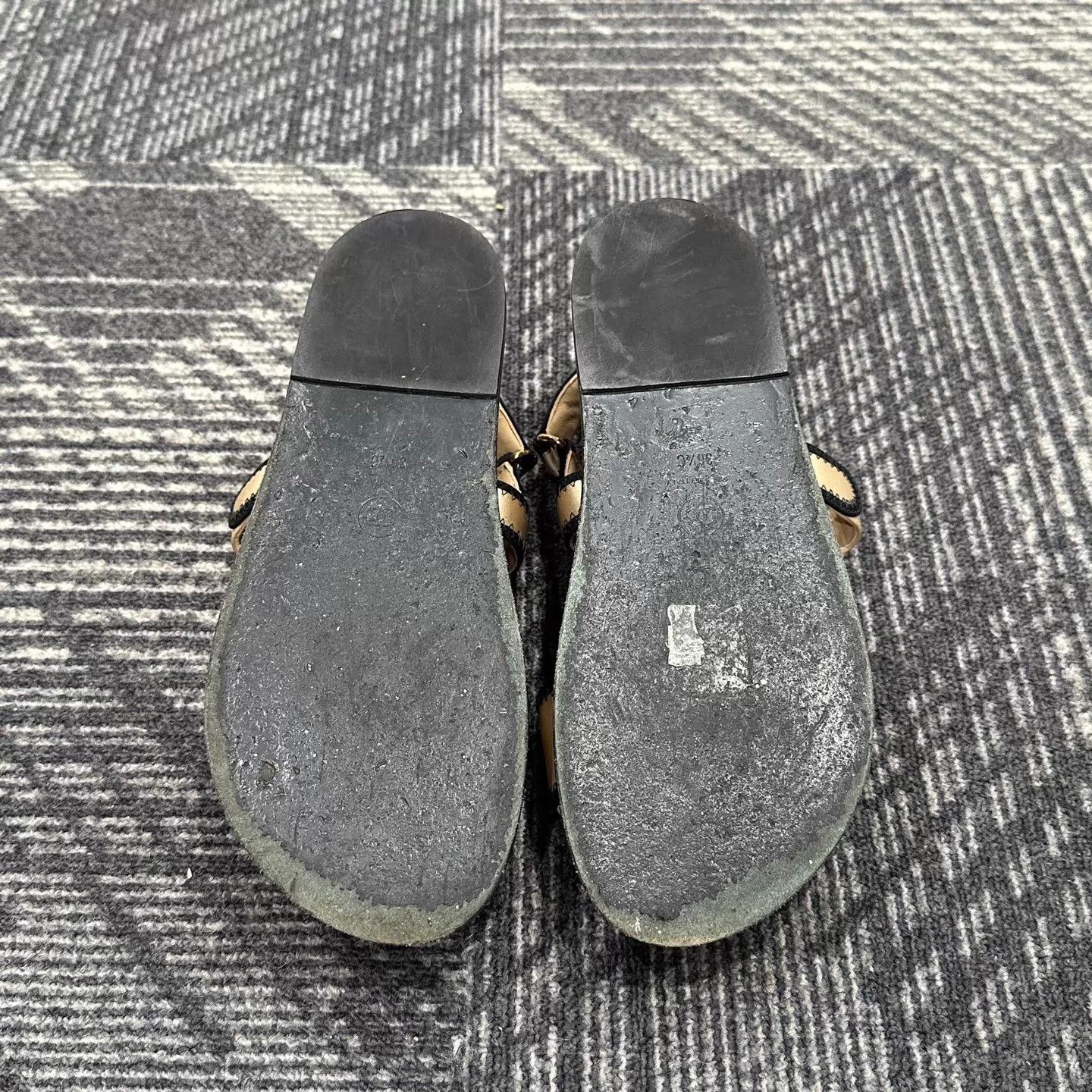 Chanel Chanel Velcro Beach Sandals 36.5 Size US 6 / IT 36 - 6 Thumbnail