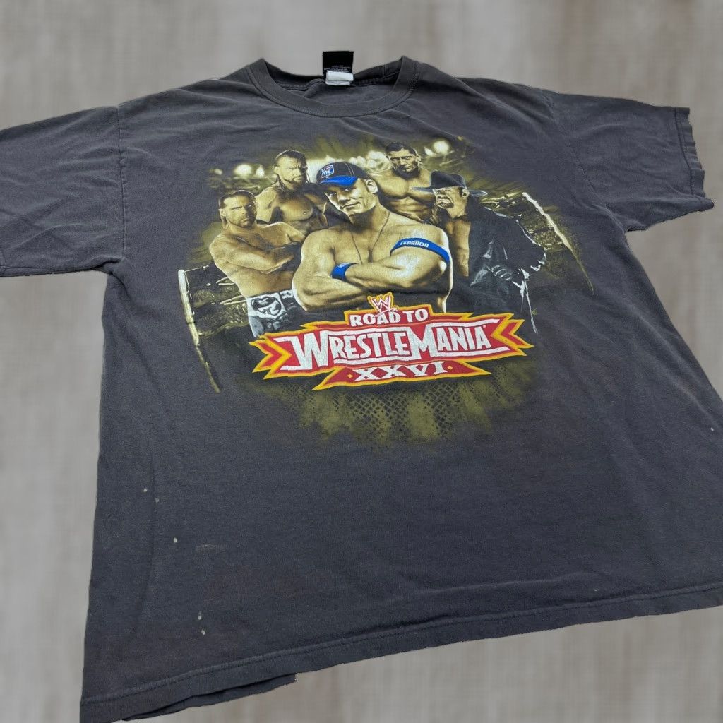 VINTAGE WWE Shirt Men Large Gray Tee Wrestlemania XXVI Undertaker John Cena Y2K