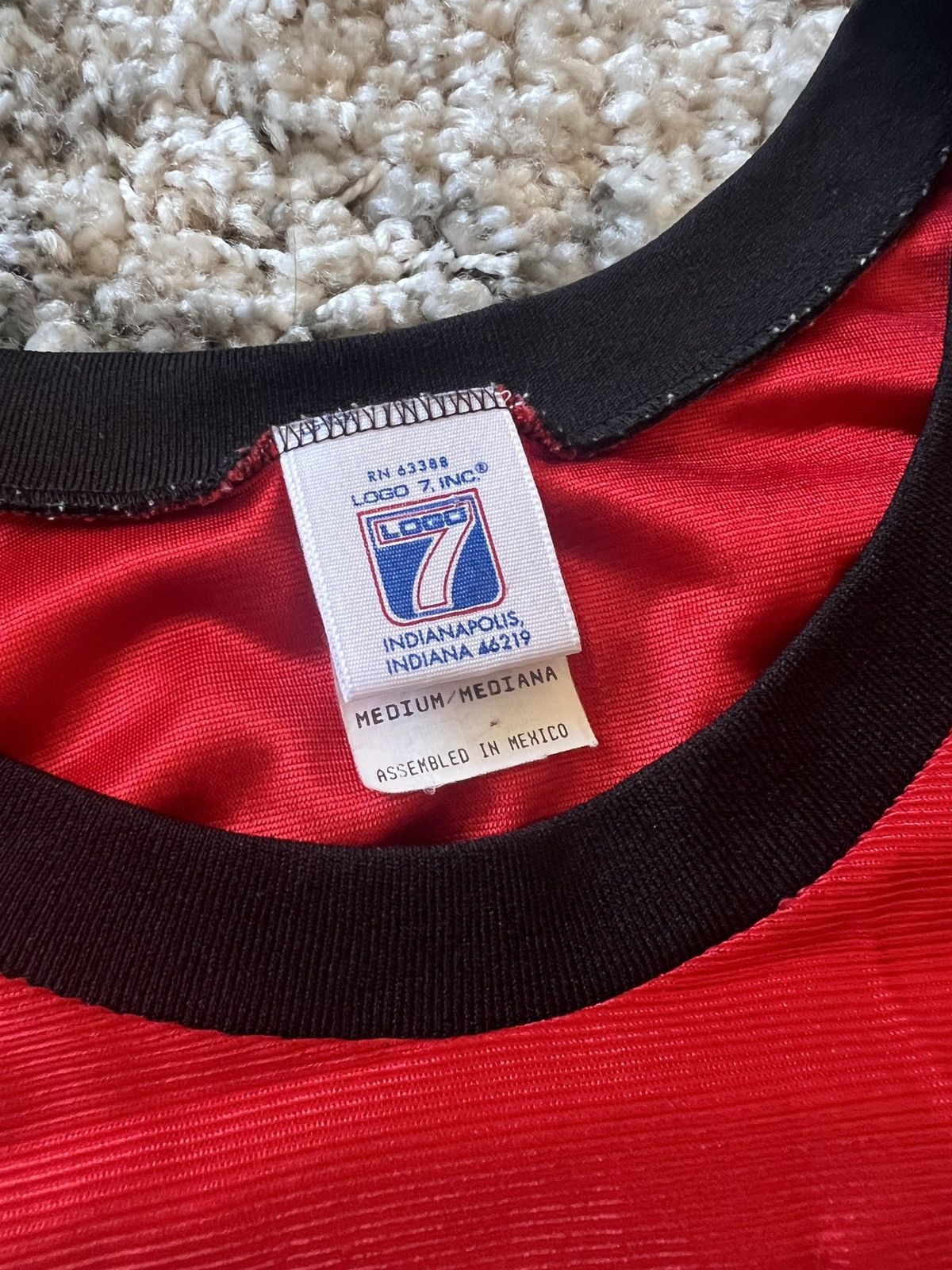 Logo 7 90s Logo 7 Chicago Bull Jersey Size Medium Size US M / EU 48-50 / 2 - 4 Thumbnail