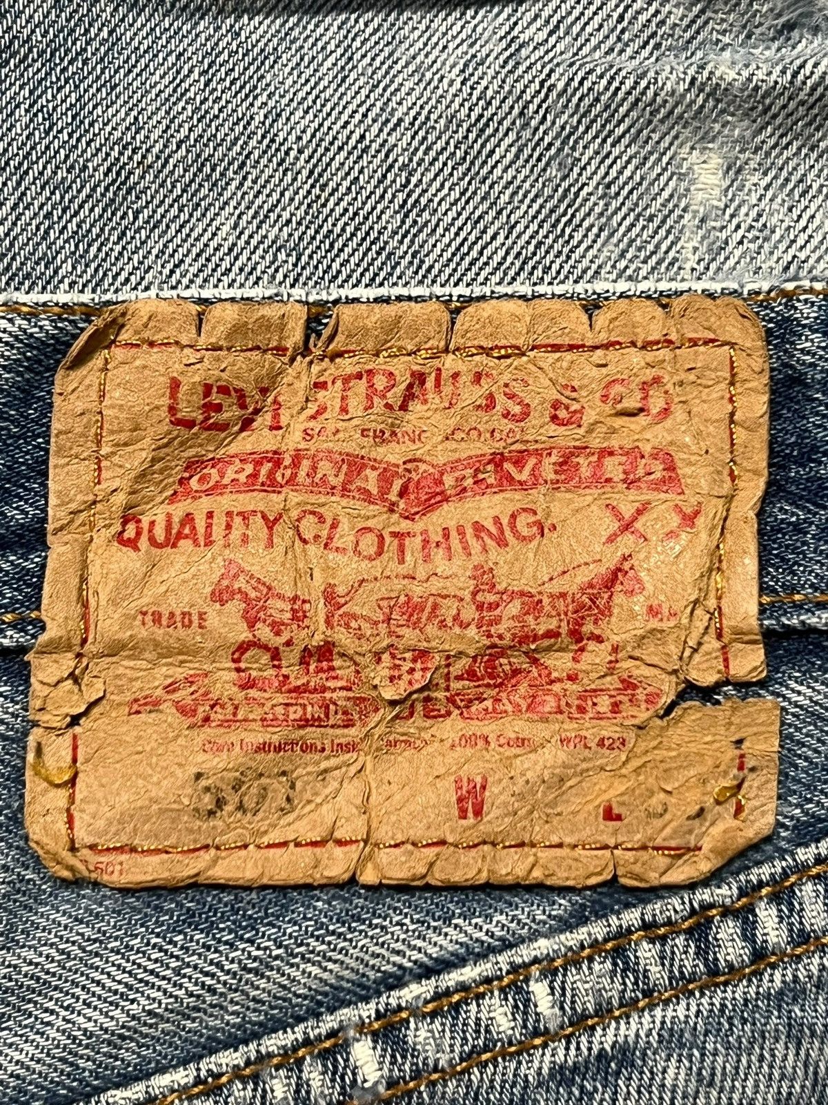 Levi's Vintage Levi’s 501 Button Fly - Faded,Ripped Destroyed Jeans Size US 31 - 13 Thumbnail