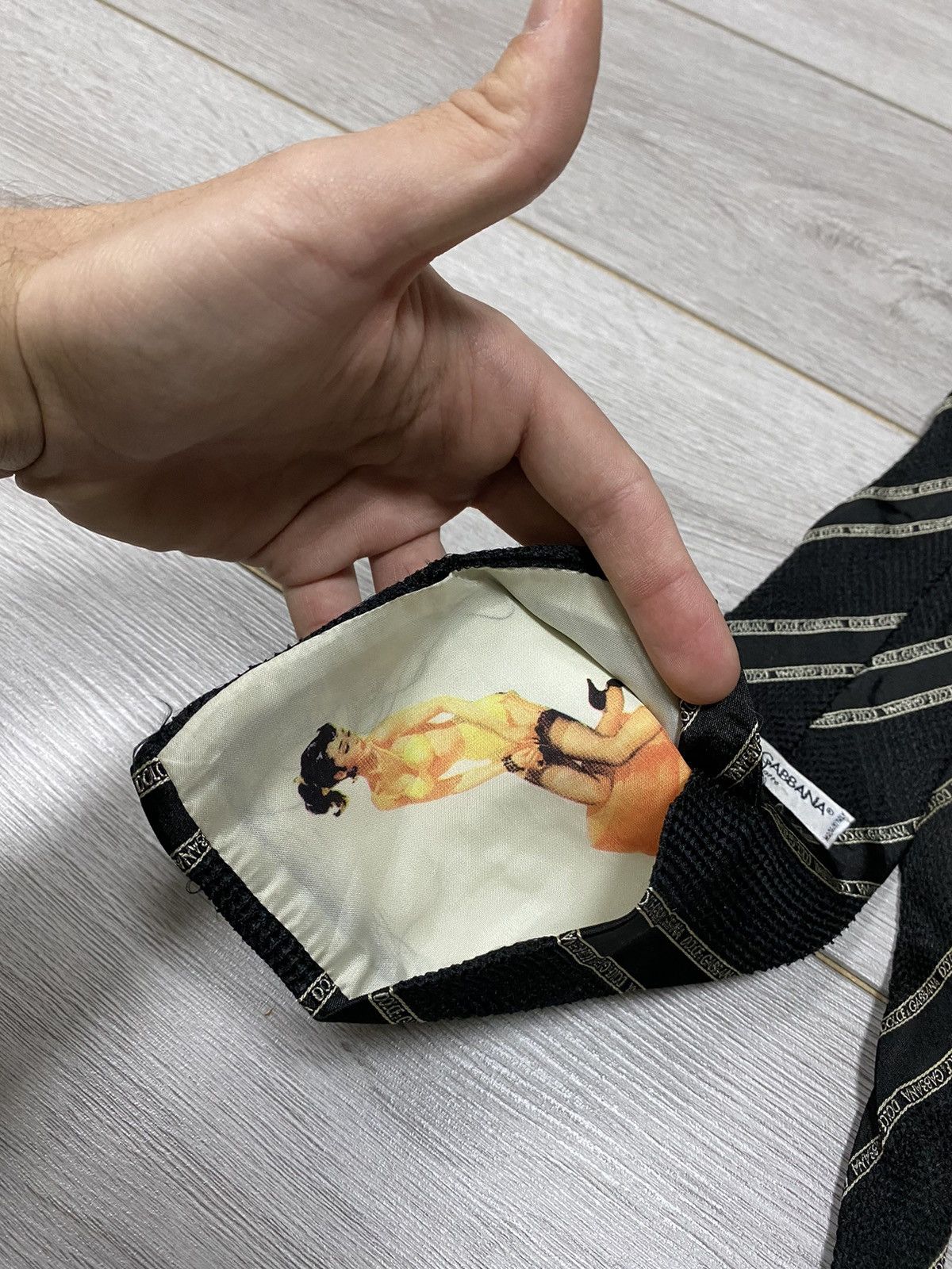 Dolce & Gabbana Dolce & Gabbana girl RARE vintage tie Size ONE SIZE - 2 Thumbnail
