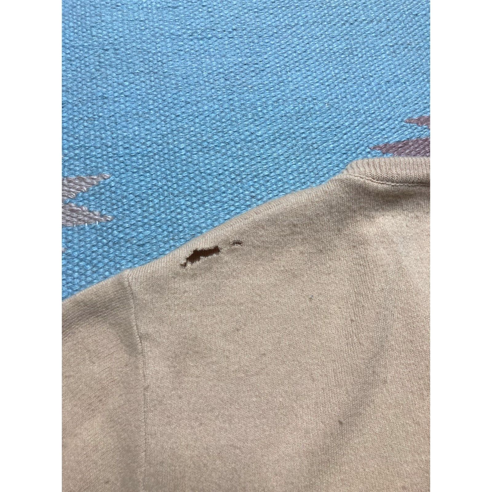 Vintage VINTAGE 60s 70s neck sweater acrylic soft beige tan VanCort medium Mens Sweater Pullover B e ge Size US M / EU 48-50 / 2 - 6 Thumbnail