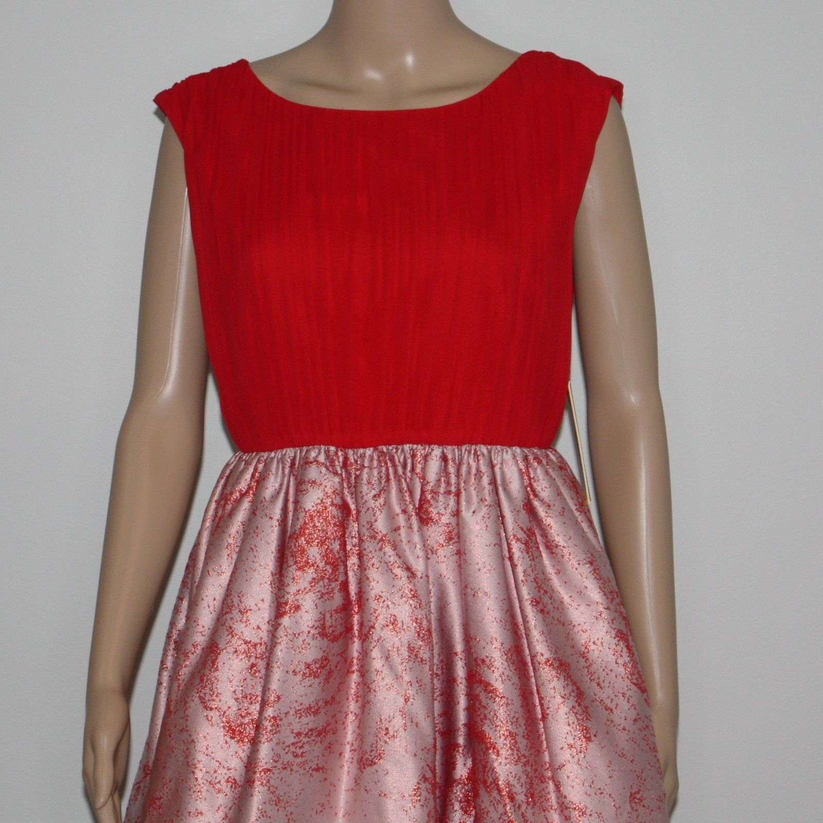 Alice + Olivia Kirie Silk & Metallic Jacquard Dress in Red Color and size 6 Size M / US 6-8 / IT 42-44 - 8 Thumbnail