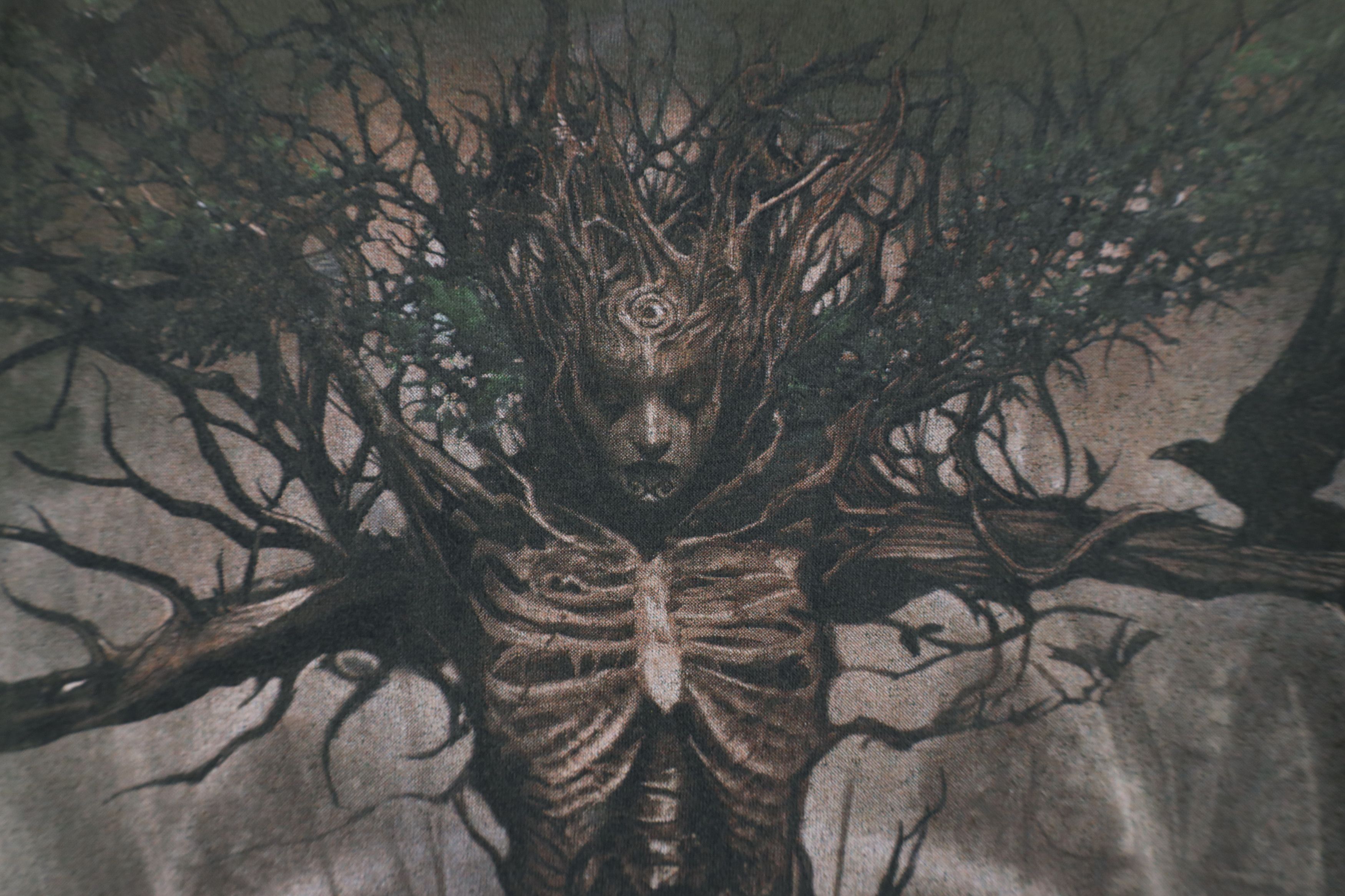Vintage Vintage Y2K Streetwear Mother Nature Tree Skull T-Shirt Size US XL / EU 56 / 4 - 13 Thumbnail