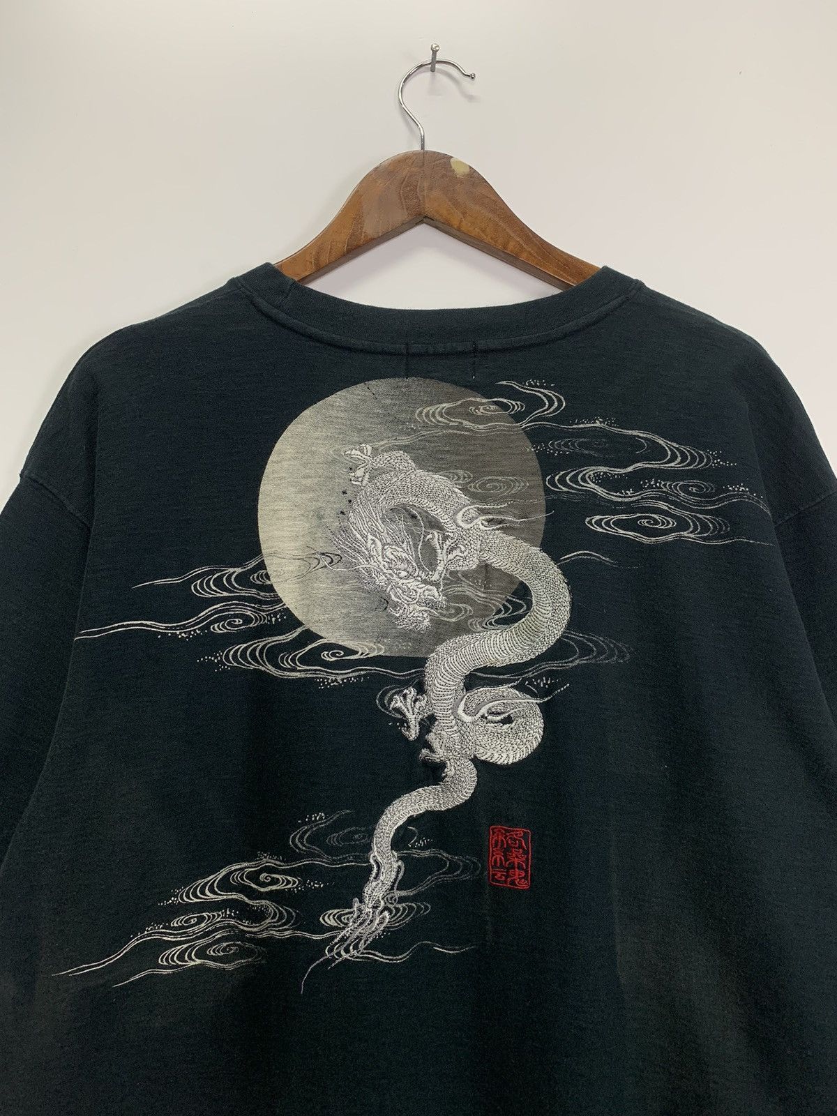 Japanese Brand Vintage Karakuri Tamashi Sukajan tee Size US XL / EU 56 / 4 - 8 Thumbnail