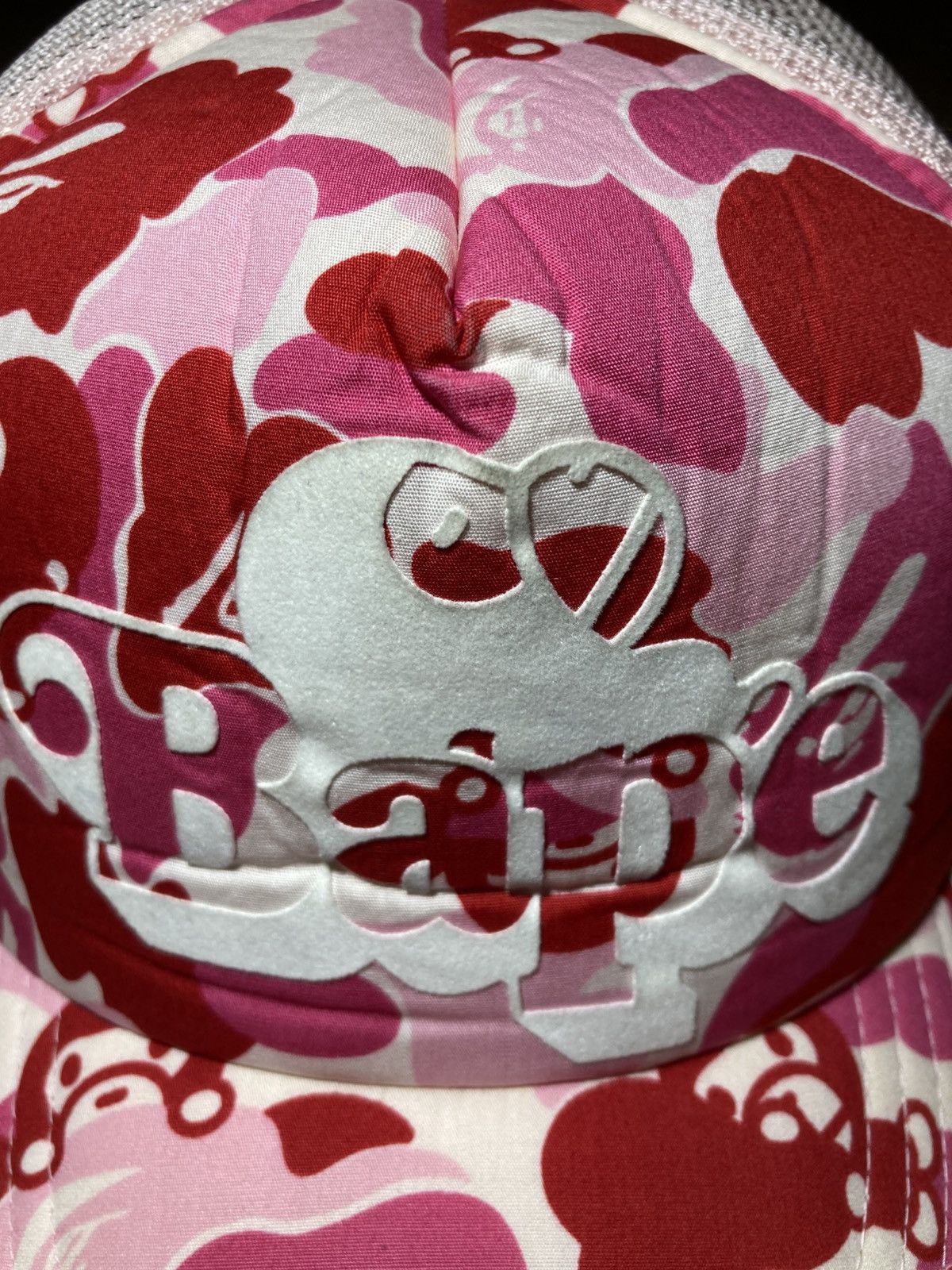 Bape 2008 Bape Baby Milo Pink Camo Trucker Hat Mesh Nigo Size ONE SIZE - 2 Thumbnail