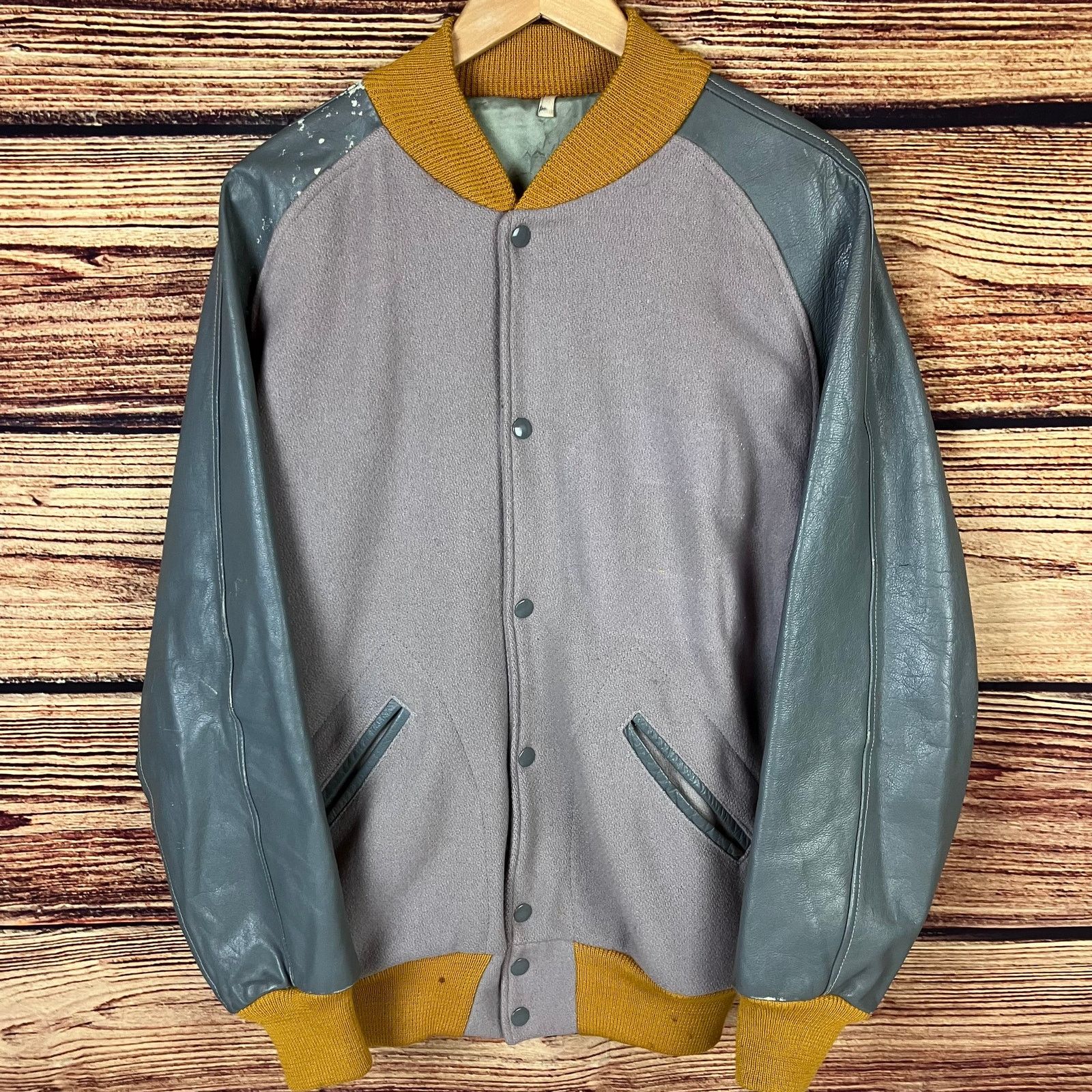 Vintage Vintage 1960s Lasley Knitting Co. Wool Varsity Jacket Size US L / EU 52-54 / 3 - 1 Thumbnail