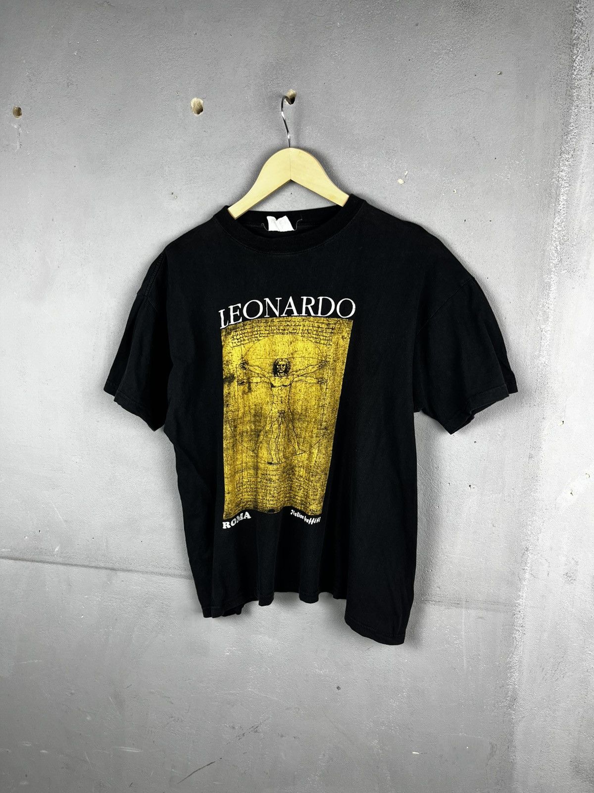 Vintage Vintage Leonardo Da Vinci Art Shirt Size Size US S / EU 44-46 / 1 - 2 Thumbnail