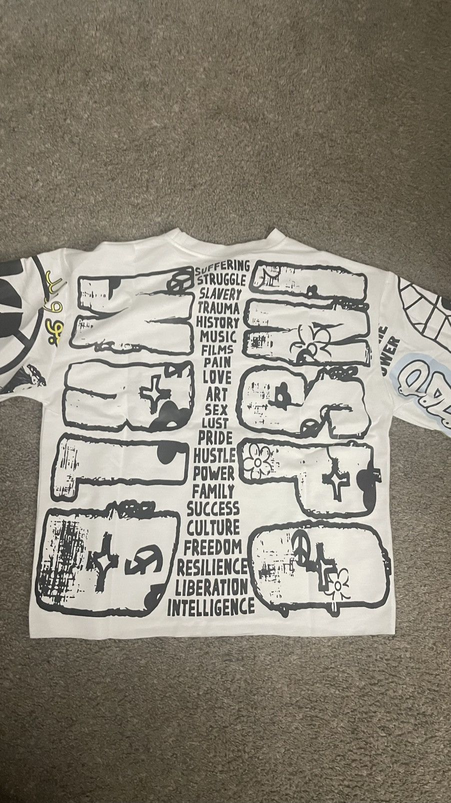 Other Graphics cropped shirt Size US L / EU 52-54 / 3 - 4 Thumbnail