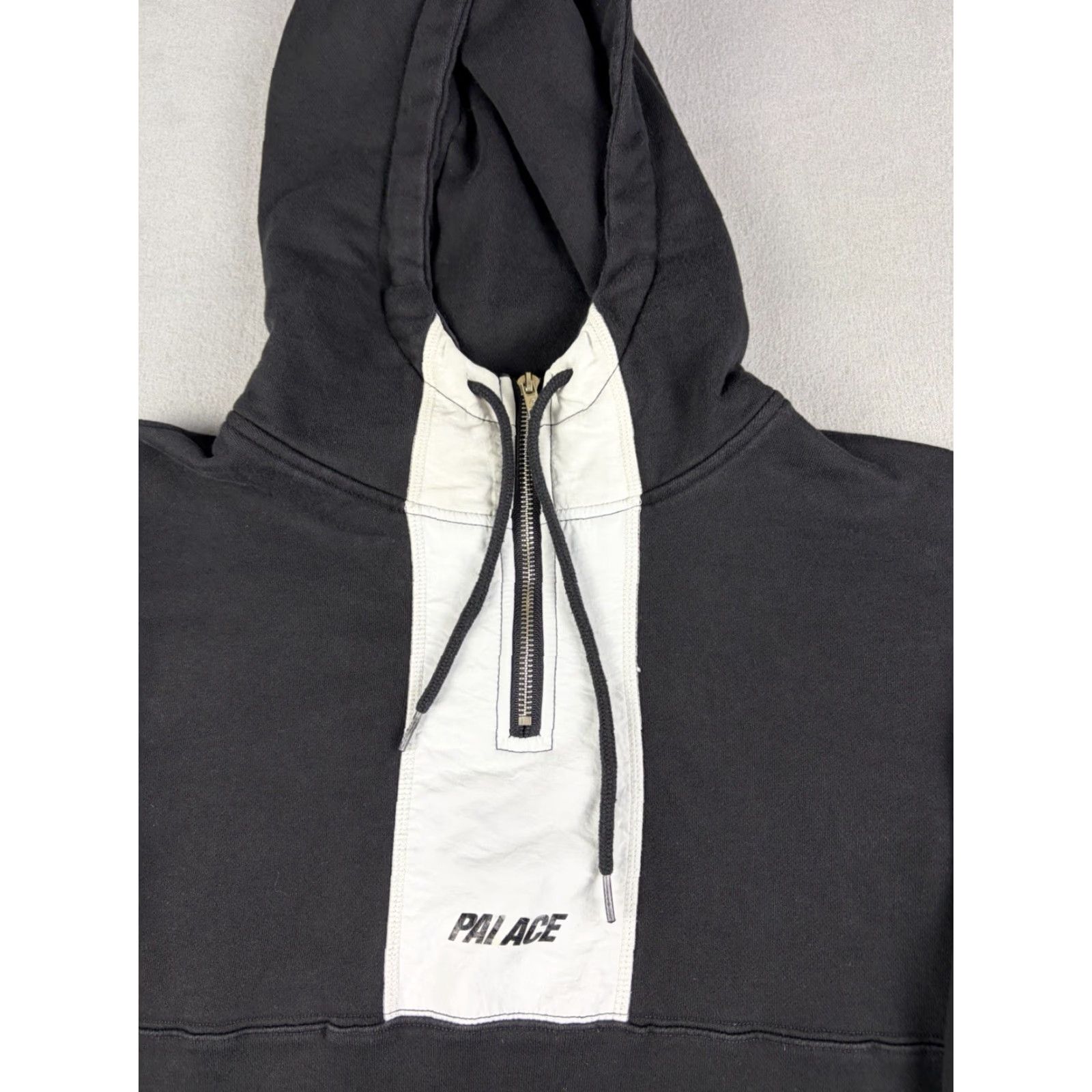 Palace Palace Skateboards Hoodie Size M Black White Zip Hooded Embroidered Logo Skateboarding Men Medium Sweatshirt Pullover Size US M / EU 48-50 / 2 - 2 Thumbnail
