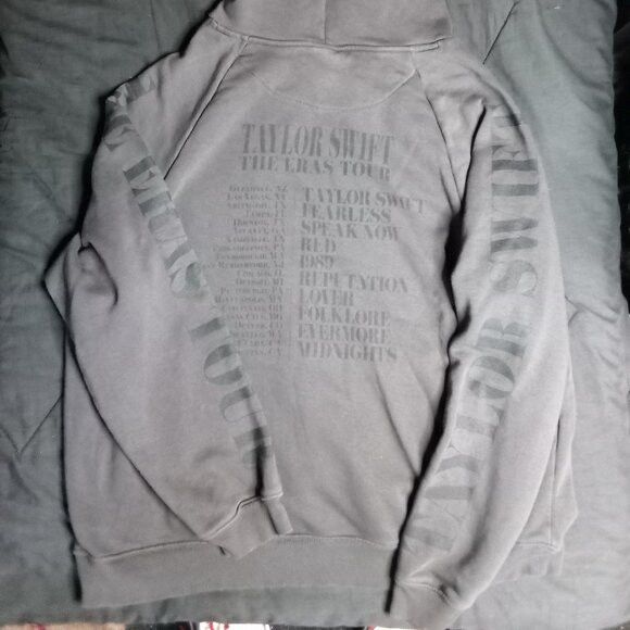 Band Tees Taylor Swift The Eras Tour Hoodie Sweatshirt Size US XL / EU 56 / 4 - 7 Thumbnail
