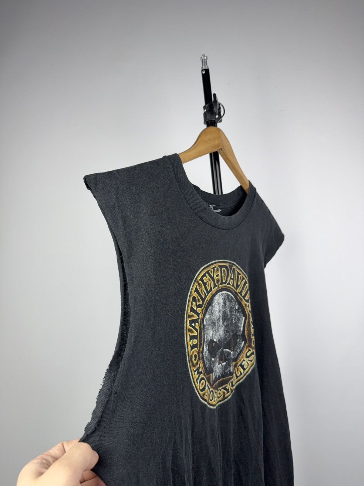 Harley Davidson 00s Harley-Davidson Skull Cutoff Tank Los Angeles VTG Tee Size US L / EU 52-54 / 3 - 3 Thumbnail