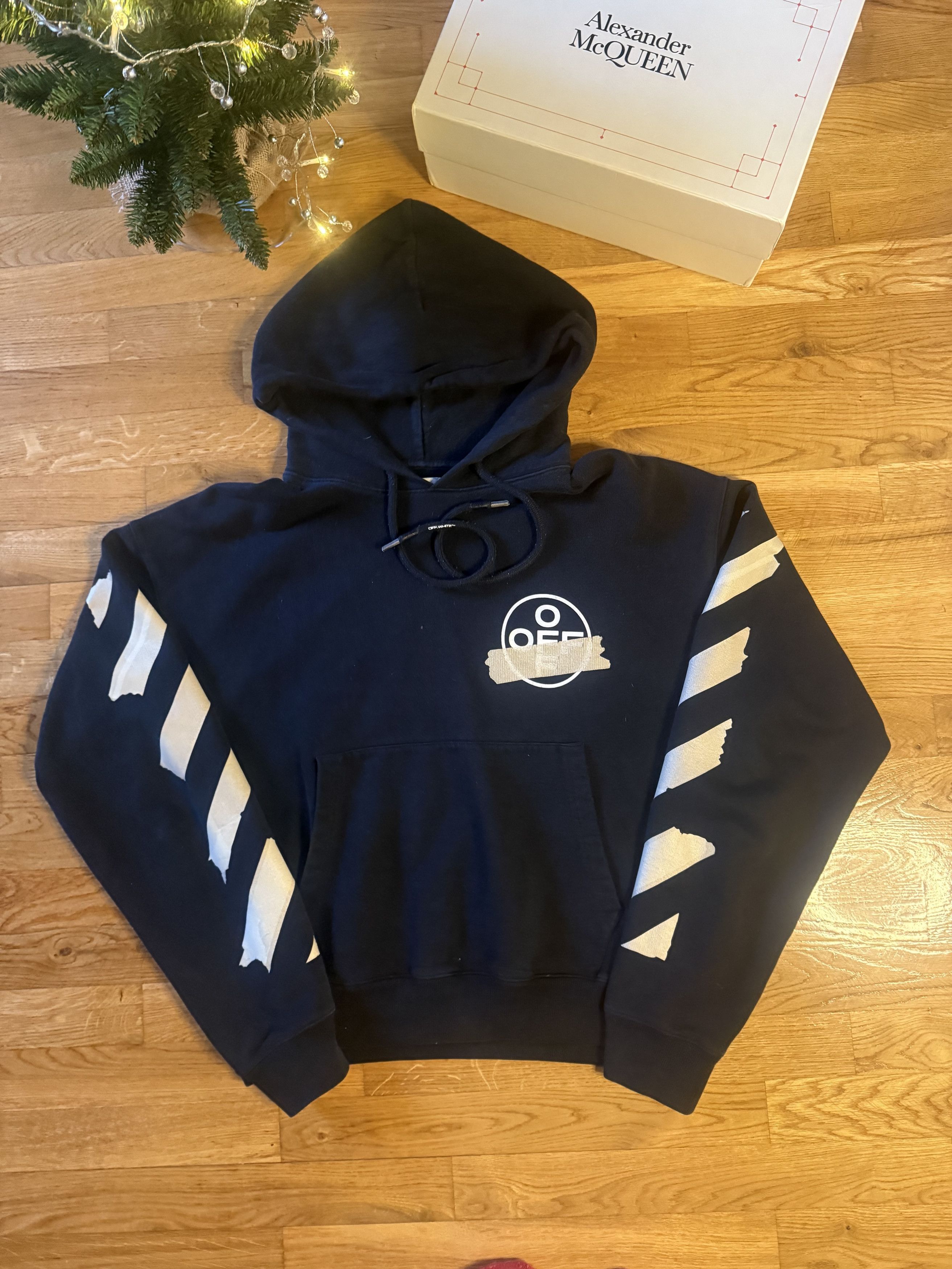 Off-White Off-White Hoodie with Tape Design Boxy Size US M / EU 48-50 / 2 - 1 Thumbnail