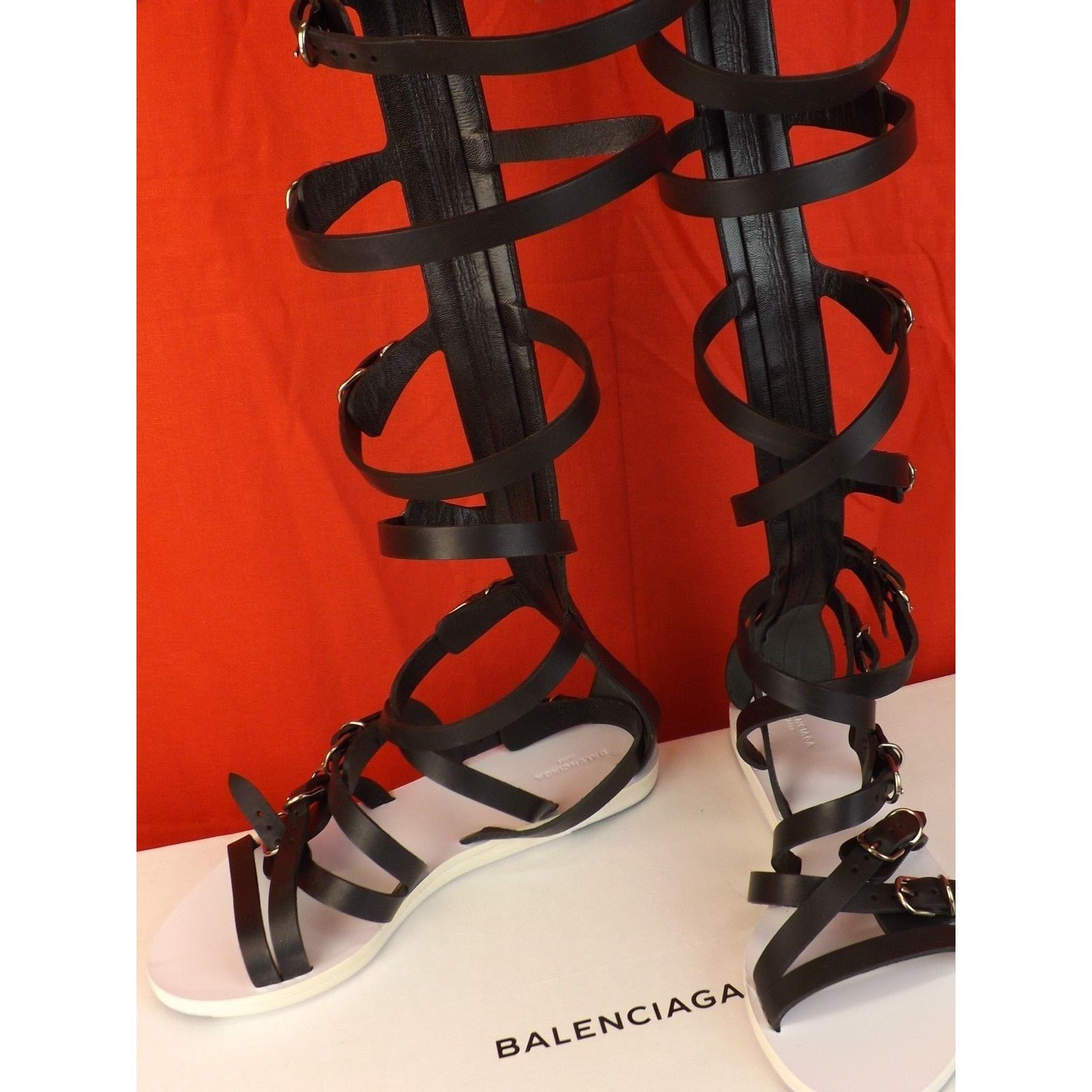 Balenciaga NEW BALENCIAGA BLACK LEATHER GLADIATOR TALL FLAT SANDALS 38 Size US 8 / IT 38 - 4 Thumbnail