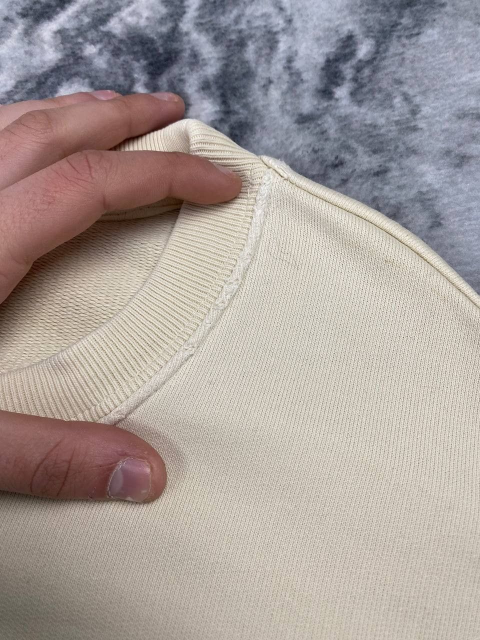 Yeezy Adidas Yeezy Season 5 Calabasas Sweatshirt Distrissed Size US M / EU 48-50 / 2 - 3 Thumbnail