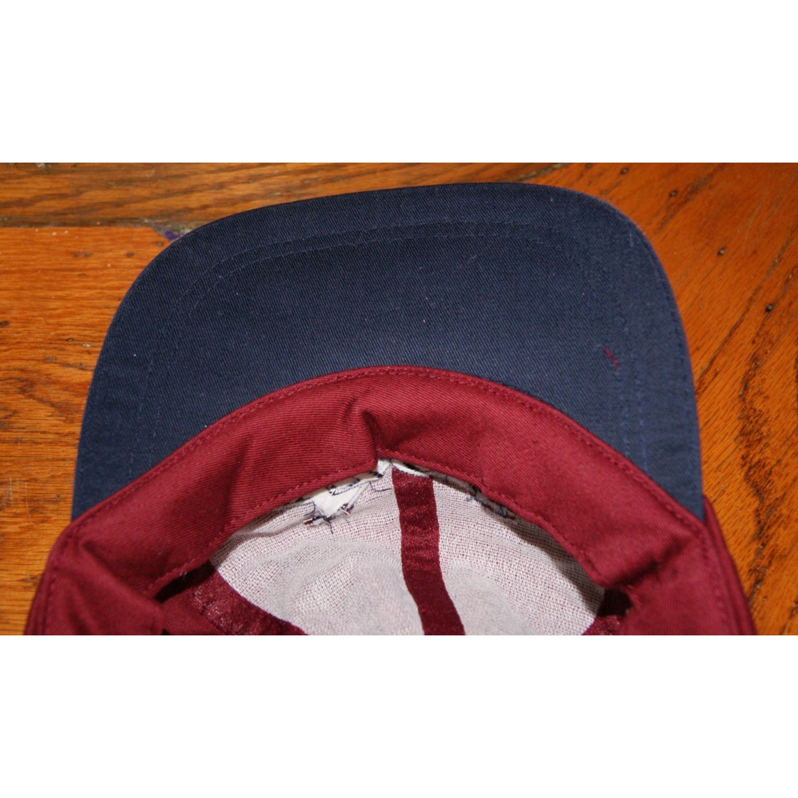 Izod VTG Izod Maroon Golf Clubs Logo Cap Hat Leather Strapback Size ONE SIZE - 7 Thumbnail