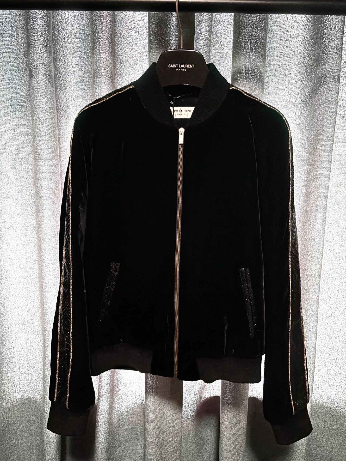 Saint Laurent Paris Saint Laurent 18FW Black Velvet Python Leather Jacket 48 EU Size US M / EU 48-50 / 2 - 1 Thumbnail