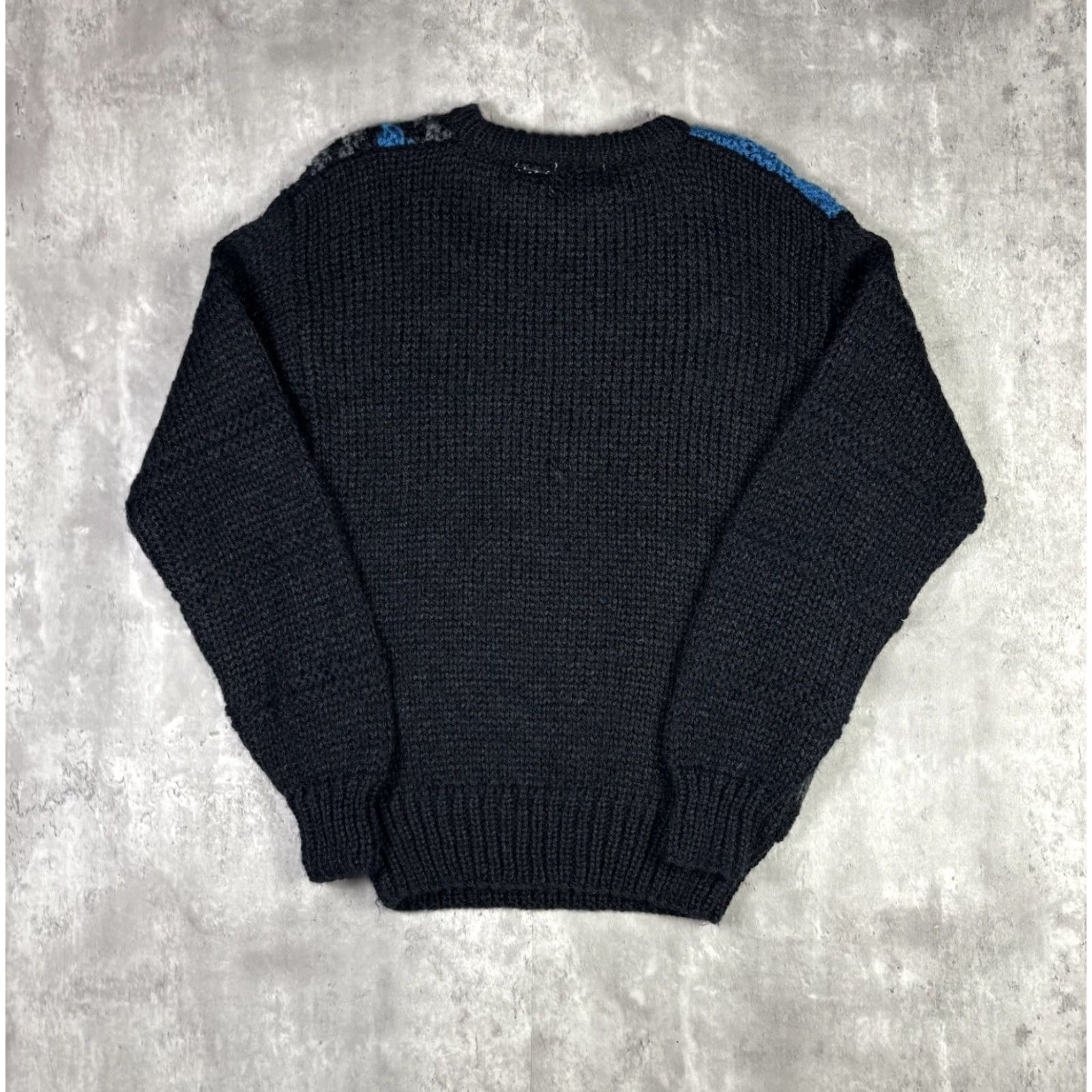Vintage VINTAGE Forum Knit Sweater Geometric Striped Pattern Chunky Knit Adult Medium Black Crew Neck 80s Mens Pullover Caped? Size US M / EU 48-50 / 2 - 2 Thumbnail