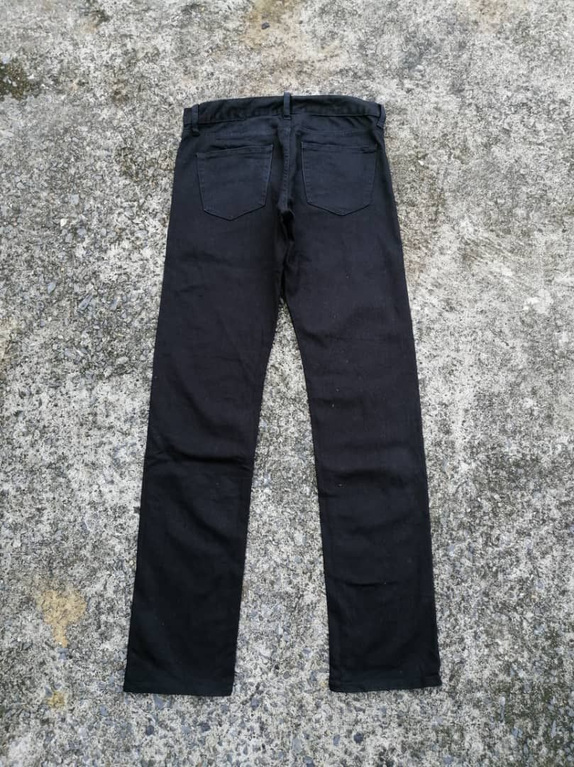 Uniqlo Uniqlo Selvedge Black Denim Jeans Size US 32 / EU 48 - 2 Thumbnail