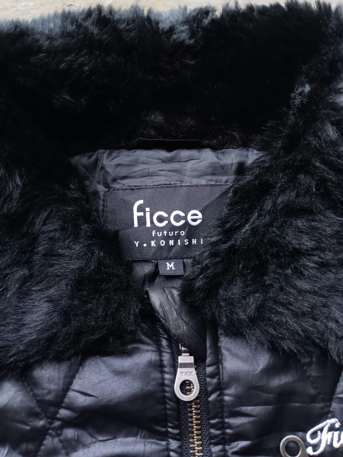 Designer × Yoshiyuki Konishi Yoshiyuki Konishi ficce futuro fur collar quilted jacket Size US M / EU 48-50 / 2 - 3 Thumbnail