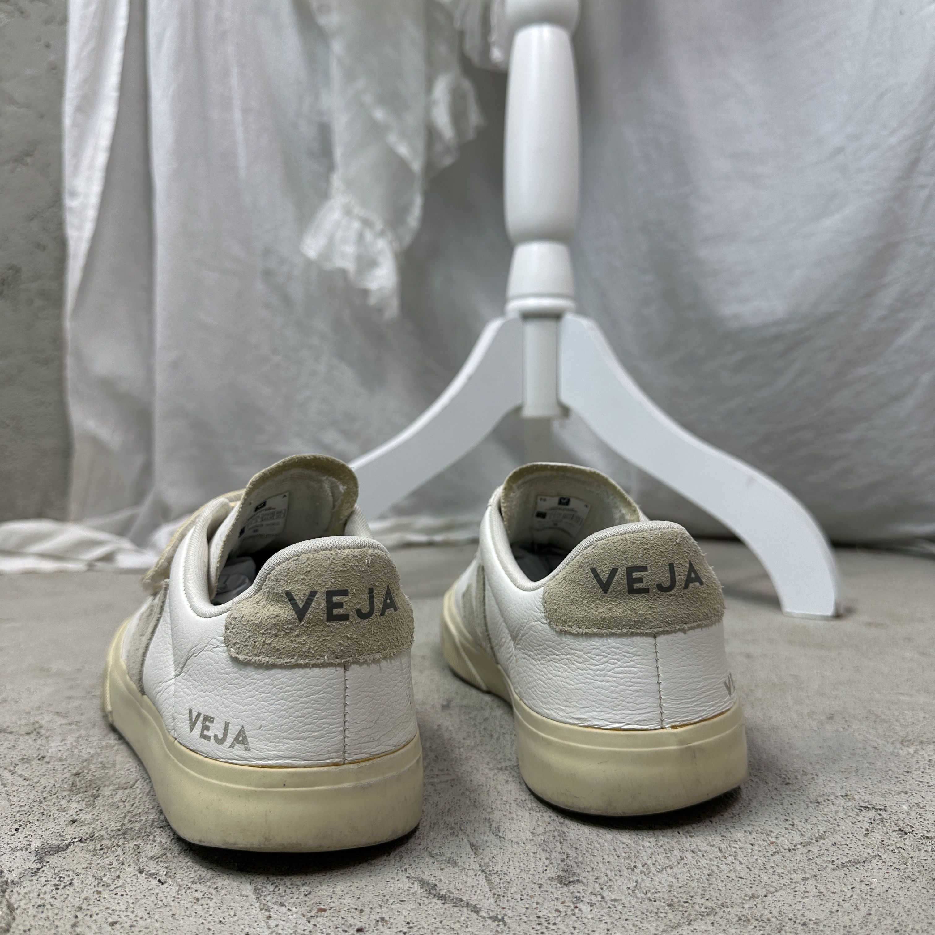 Veja Vintage Leather Streetwear Sporty Velcro Veja Sneakers Y2K Size US 9 / IT 39 - 8 Thumbnail