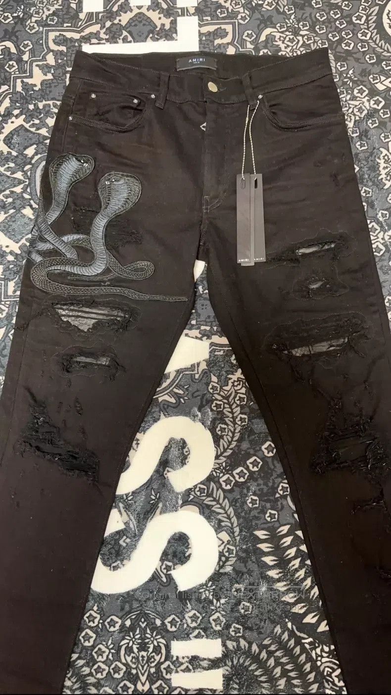 Amiri Amiri Embroidered Destroyed Patchwork Jeans Size 33 Size US 33 - 3 Thumbnail