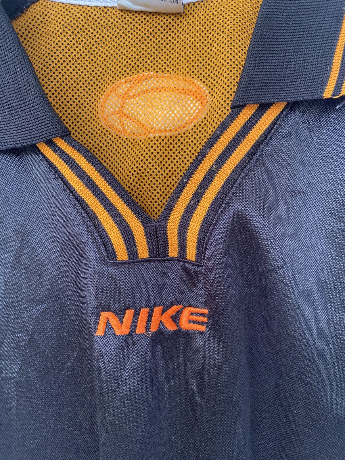 Nike × Vintage Vintage Nike Jersey Rare Bloke Core Size US XL / EU 56 / 4 - 2 Thumbnail