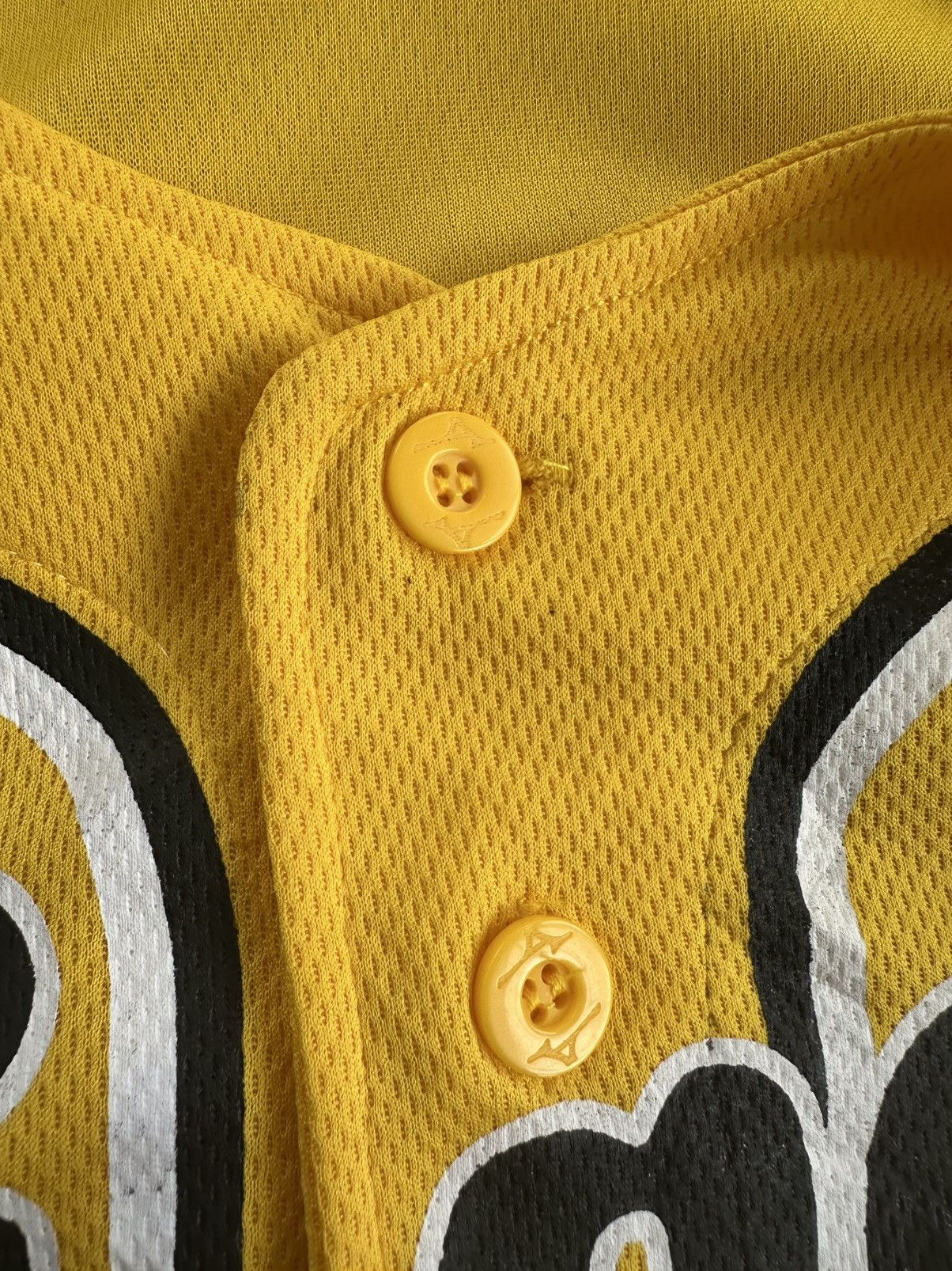 Japanese Brand JAPAN HANSHIN TIGERS YELLOW BASEBALL JERSEY Size US M / EU 48-50 / 2 - 5 Thumbnail