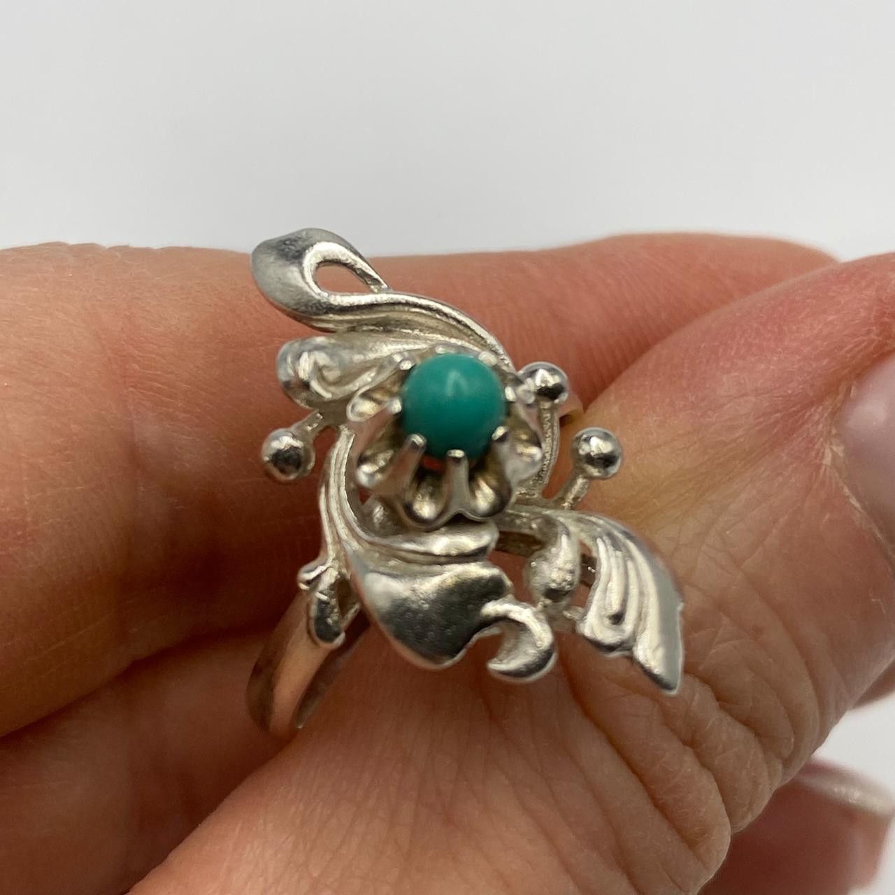 Sterling Silver Vintage Soviet 925 Sterling Silver Ring Size 7.5 US Size ONE SIZE - 8 Thumbnail