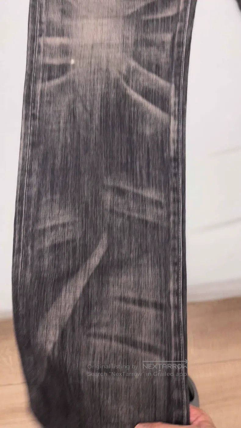 Neighborhood Neighborhood size M jeans Size US 27 - 1 Thumbnail