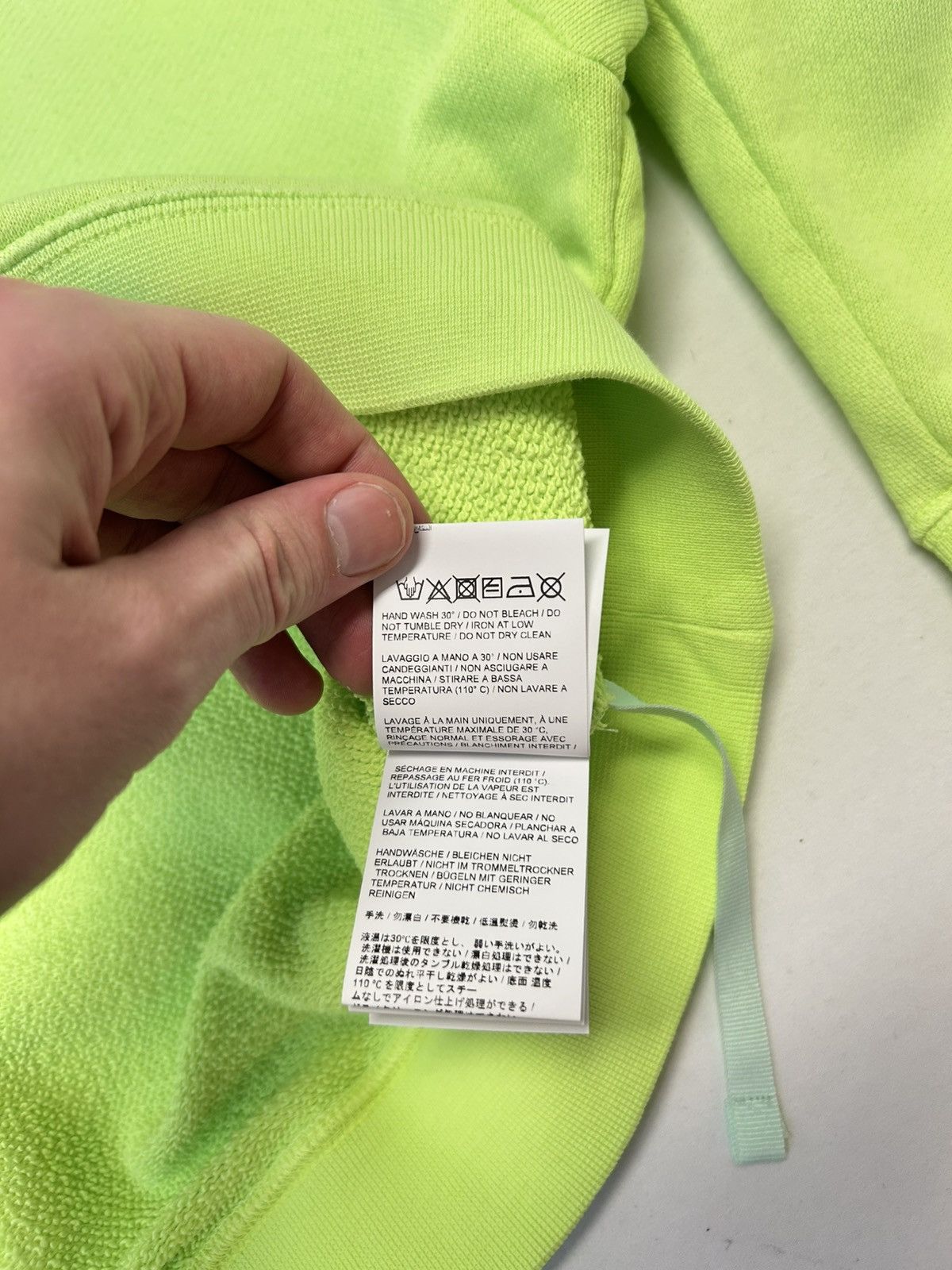 Off-White SS2019 “Woman” Graphic Sweatshirt Size US S / EU 44-46 / 1 - 9 Thumbnail