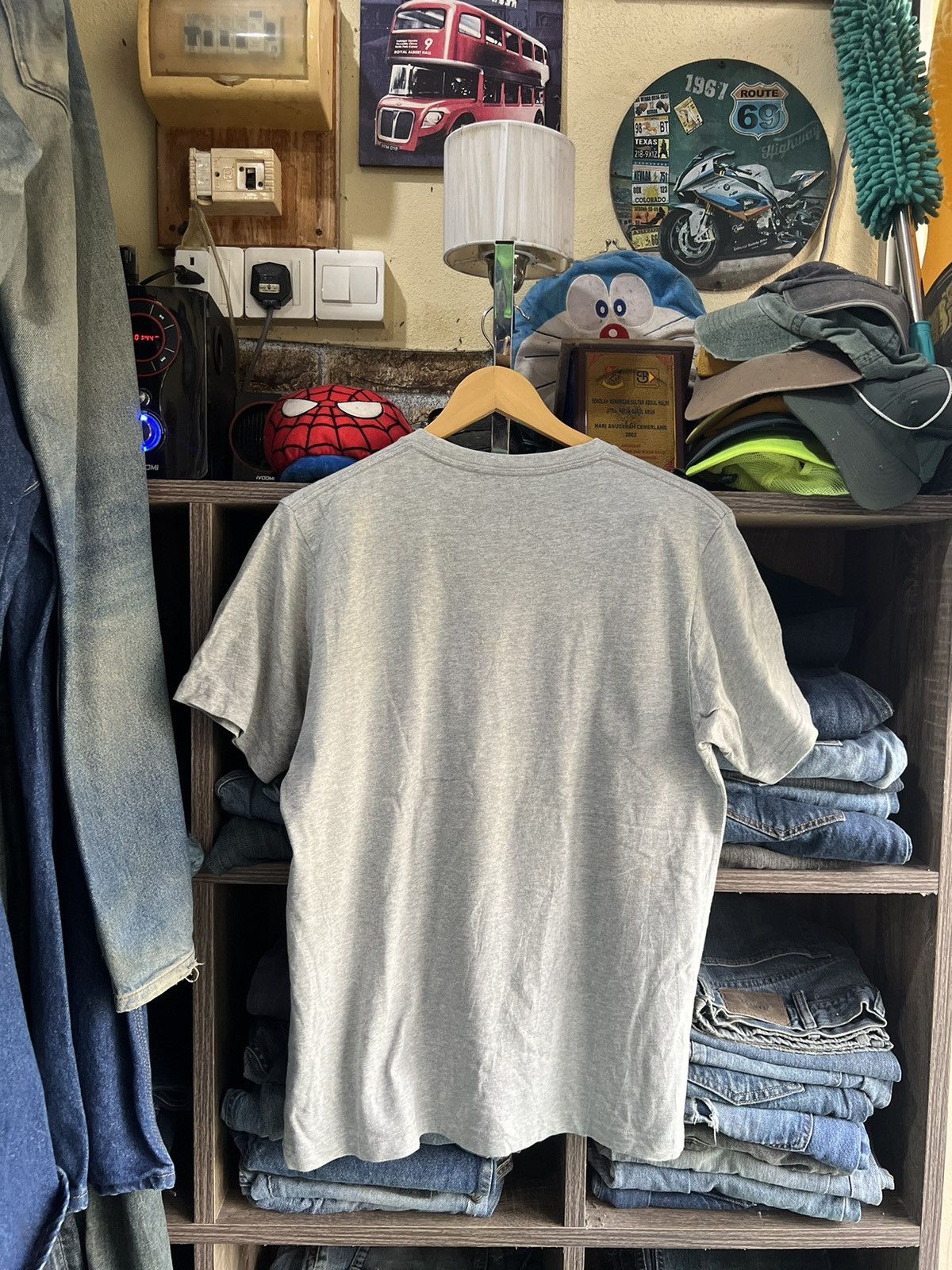 Star Wars 🔥Uniqlo Star Wars Printed Tee Size US M / EU 48-50 / 2 - 3 Thumbnail