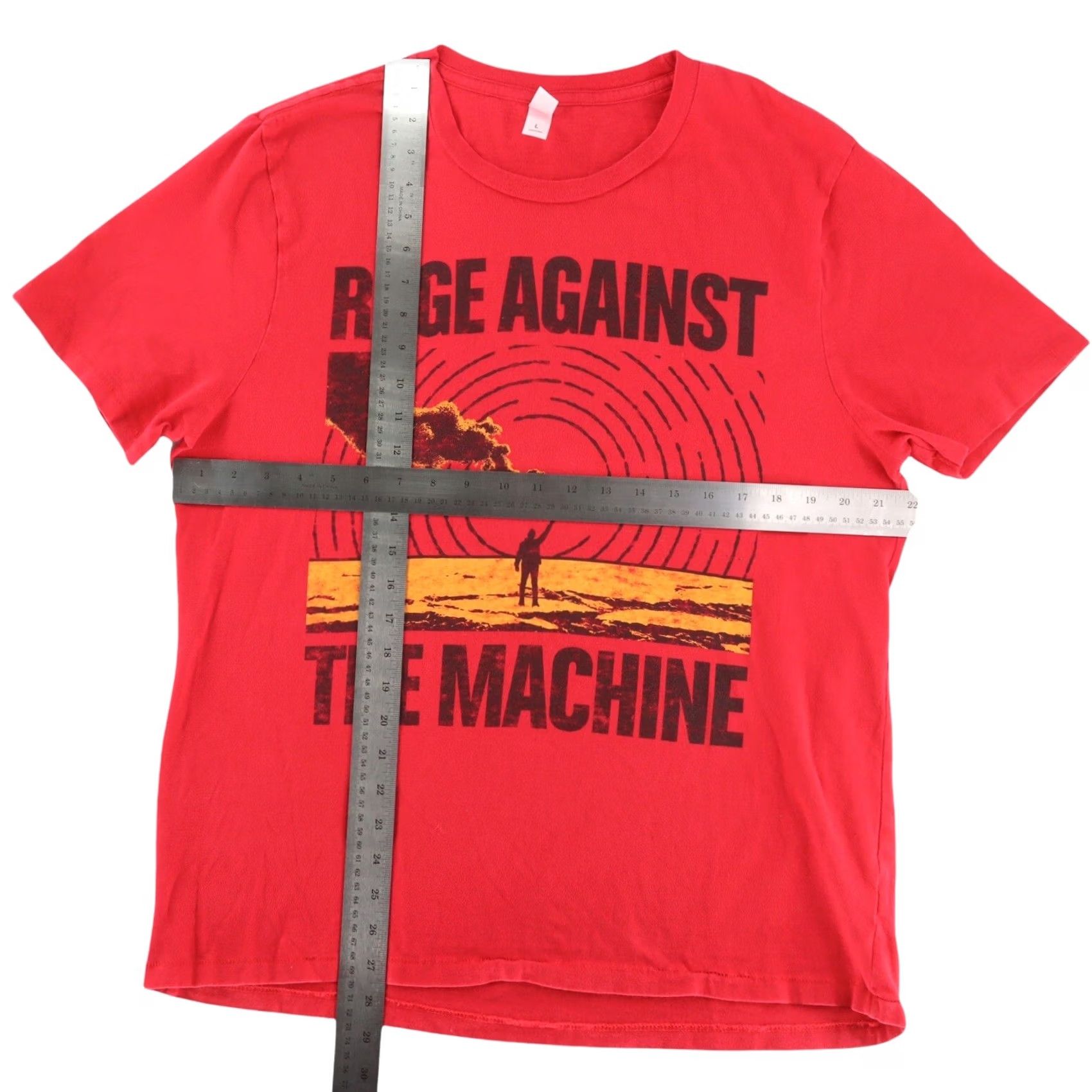 Orage Rage Against The Machine Giant Graphic T-Shirt Large Black Men Vintage 1999 Short Sleeve Crew Neck Regular Fit Graphic Tee Size US L / EU 52-54 / 3 - 2 Thumbnail