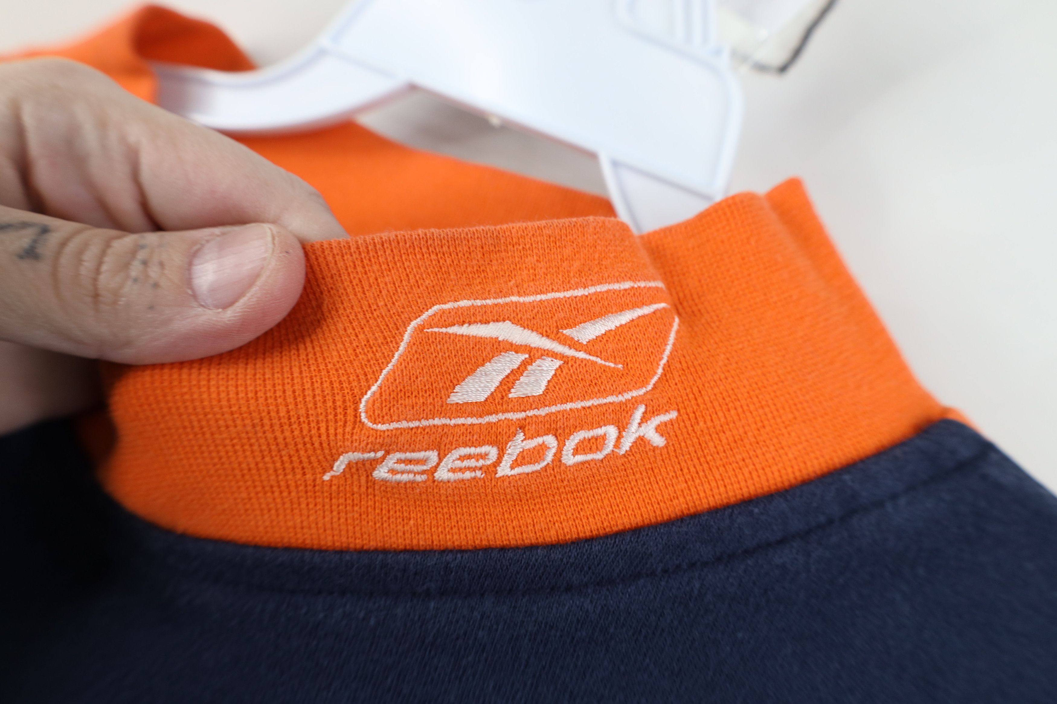 Reebok Vintage Reebok Chicago Bears Football Mock Neck T-Shirt Blue Size US XL / EU 56 / 4 - 6 Thumbnail
