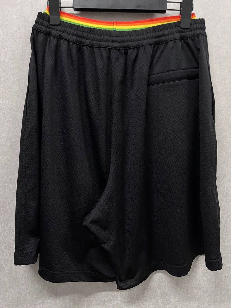 Balenciaga Balenciaga size S Casual Short Pants Mid Rise Rainbow Stri Size US 27 - 5 Thumbnail