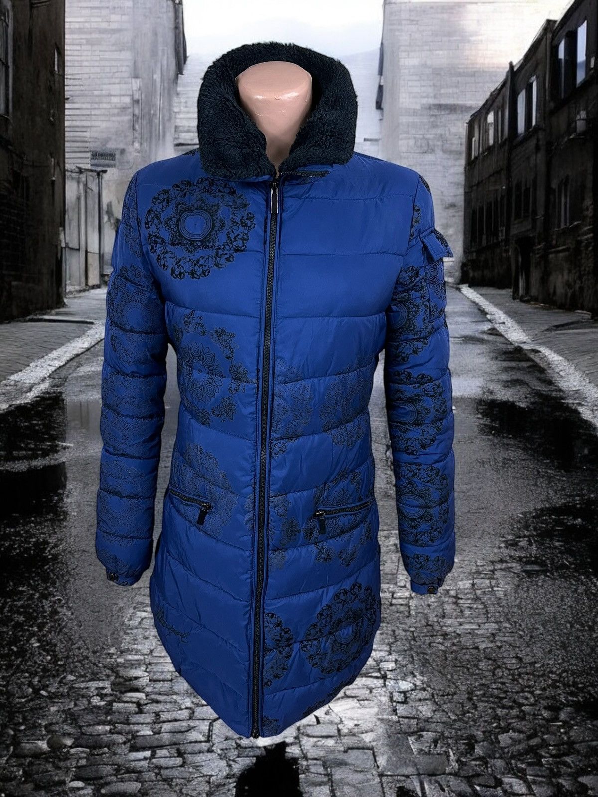 Desigual Desigual Pakaian Jadi Wanita jacket size M Size M / US 6-8 / IT 42-44 - 1 Thumbnail