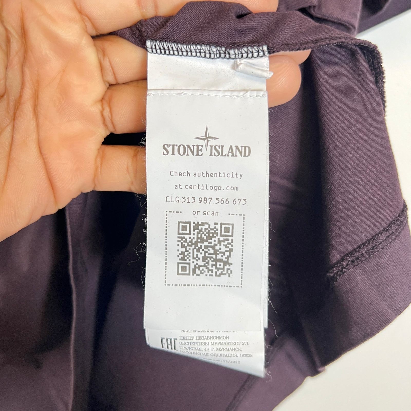 Stone Island Stone Island Burgundy Compass Logo T-Shirt Size M Size US M / EU 48-50 / 2 - 4 Thumbnail