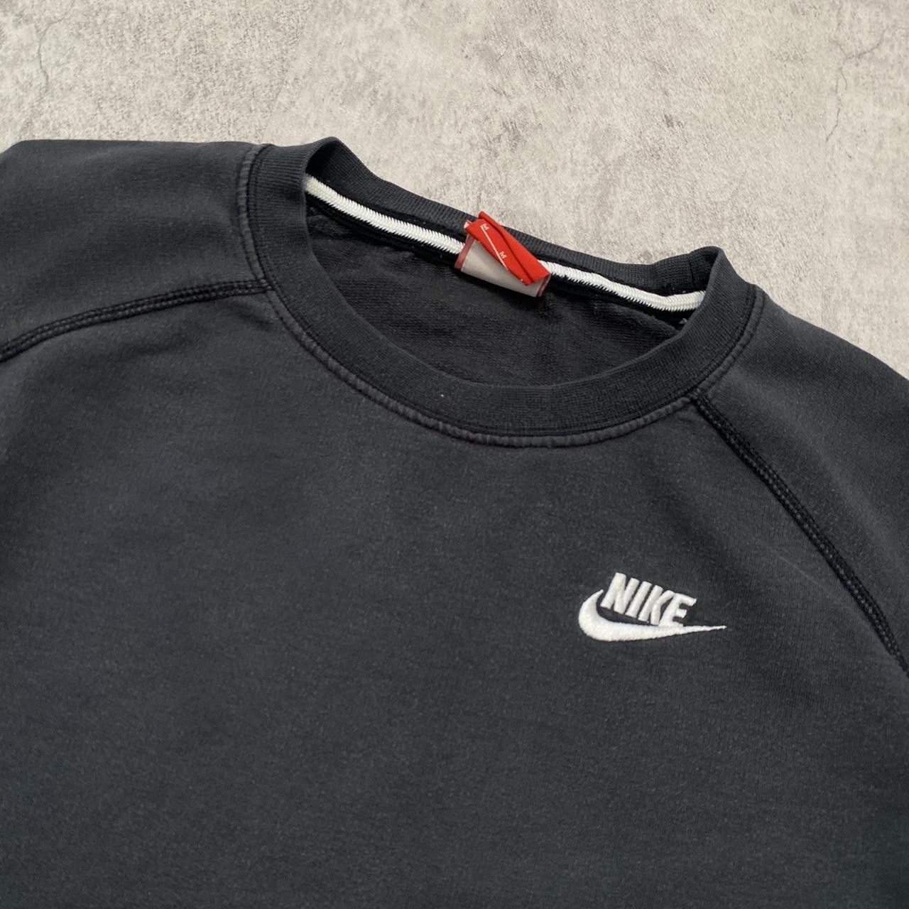 Nike Black Nike crewneck sweatshirt with embroidered Size US M / EU 48-50 / 2 - 3 Thumbnail
