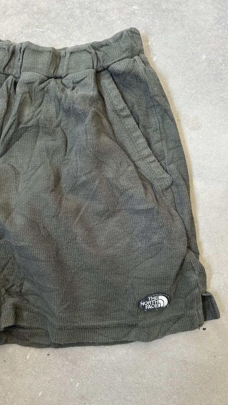 The North Face VINTAGE THE NORTH FACE SHORT PANT Size US 26 / EU 42 - 2 Thumbnail