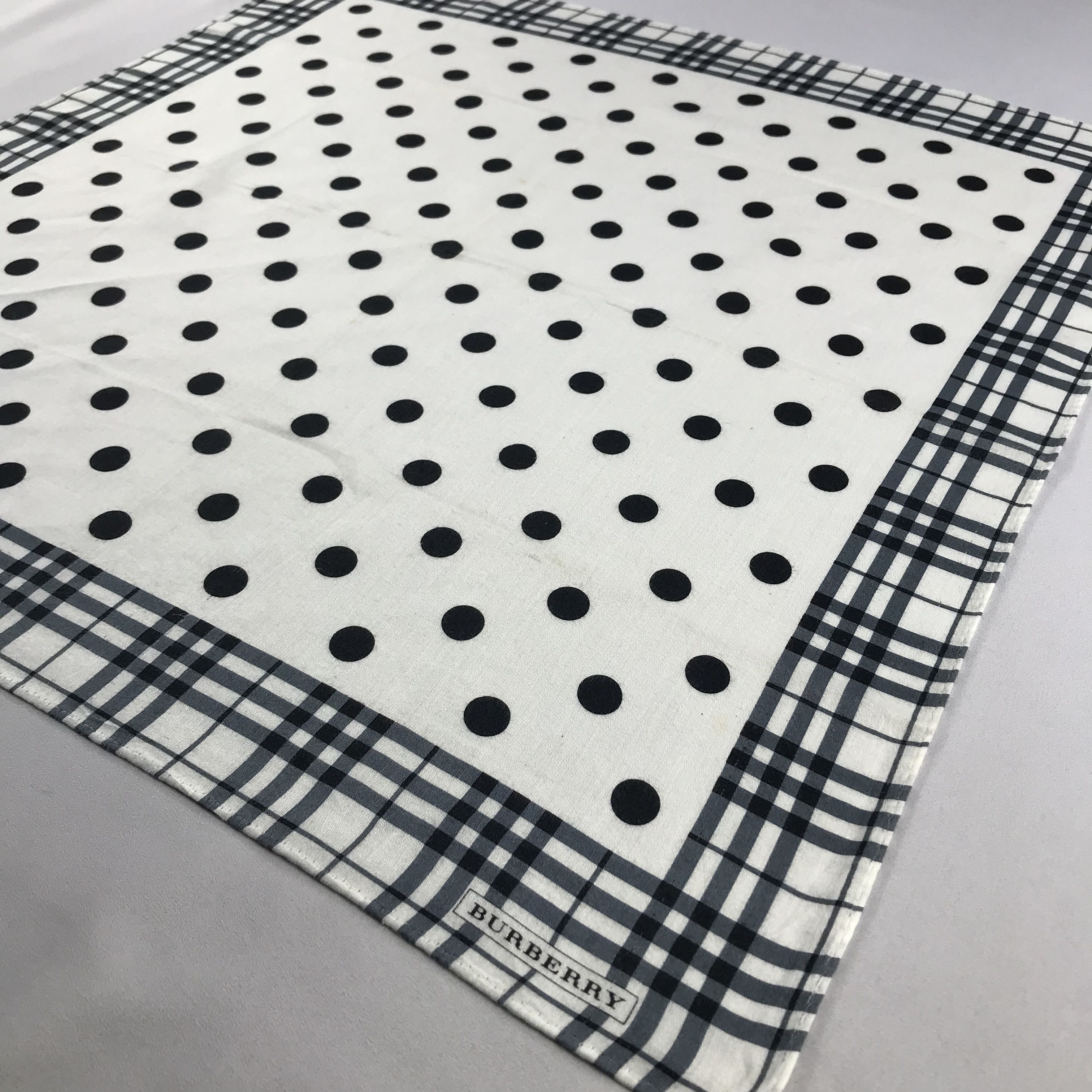 Burberry Burberry Handkerchief / Bandana / Neckerchief C525 Size ONE SIZE - 4 Thumbnail