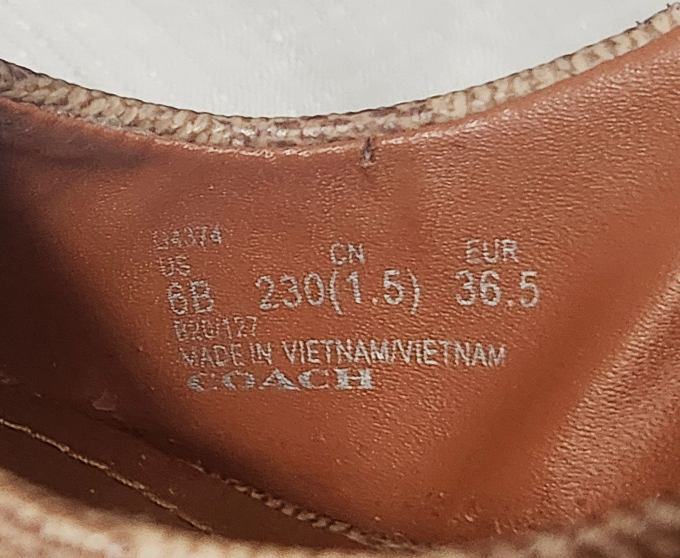 Coach × Designer COACH Waverly Pump with Beadchain Women Size 6 B Tan (G4374) Size US 6 / IT 36 - 14 Thumbnail