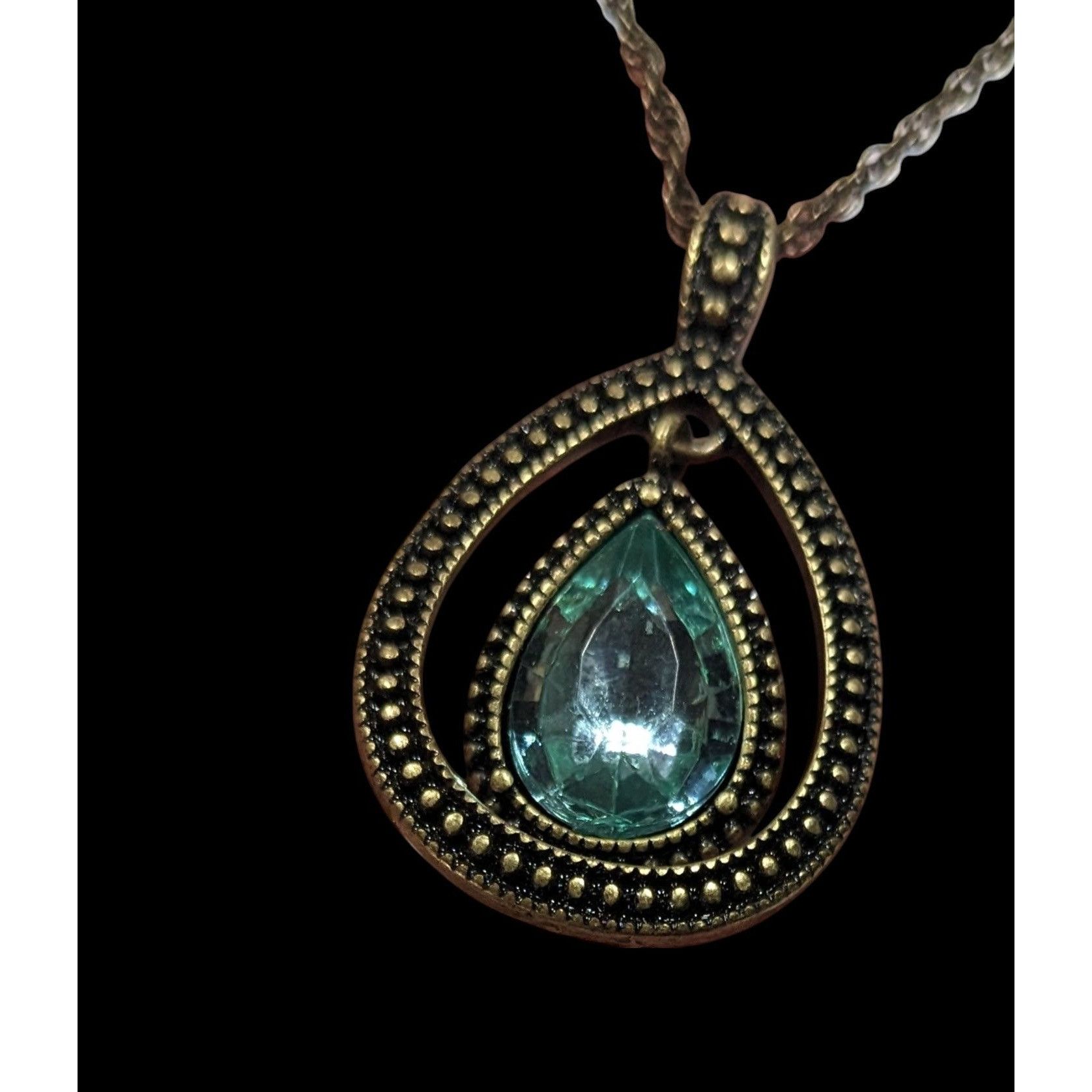 Other Whimsical Teardrop Blue Gemmed Gold Tone Pendant Necklace Size ONE SIZE - 2 Thumbnail