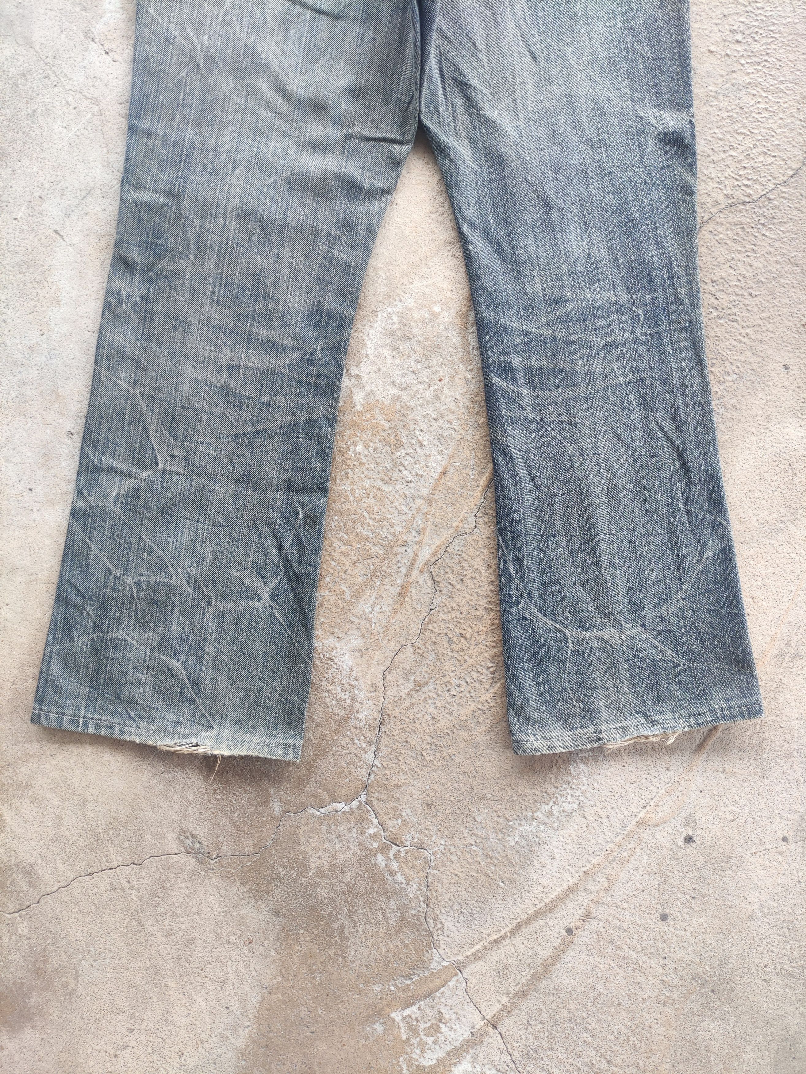Japanese Brand Vintage Japanese Brand Flare Denim Distress Faded Pants Size US 31 - 10 Thumbnail