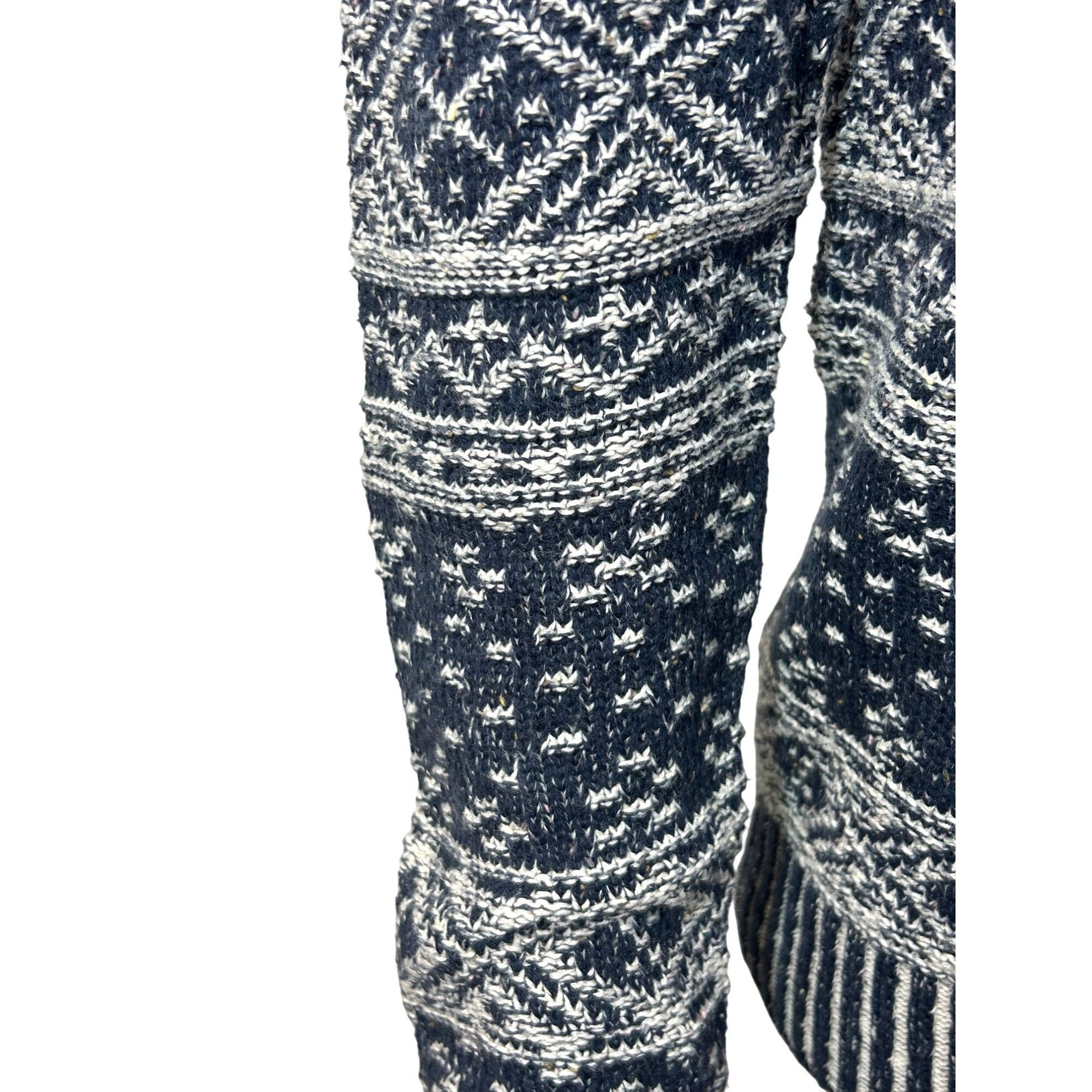 JCPenney JC Penny Mens Vtg Fair Isle Blue White Sweater M Long Sleeve Size US M / EU 48-50 / 2 - 12 Thumbnail
