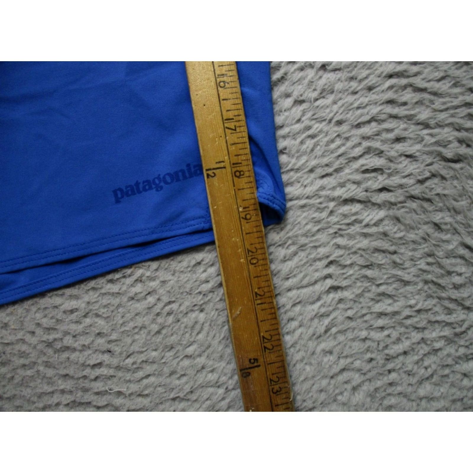 Patagonia Patagonia Board Shorts Mens 36 Blue Swim Trunks Surf Quick Dry Stretch Back Pocket Size US 36 / EU 52 - 6 Thumbnail
