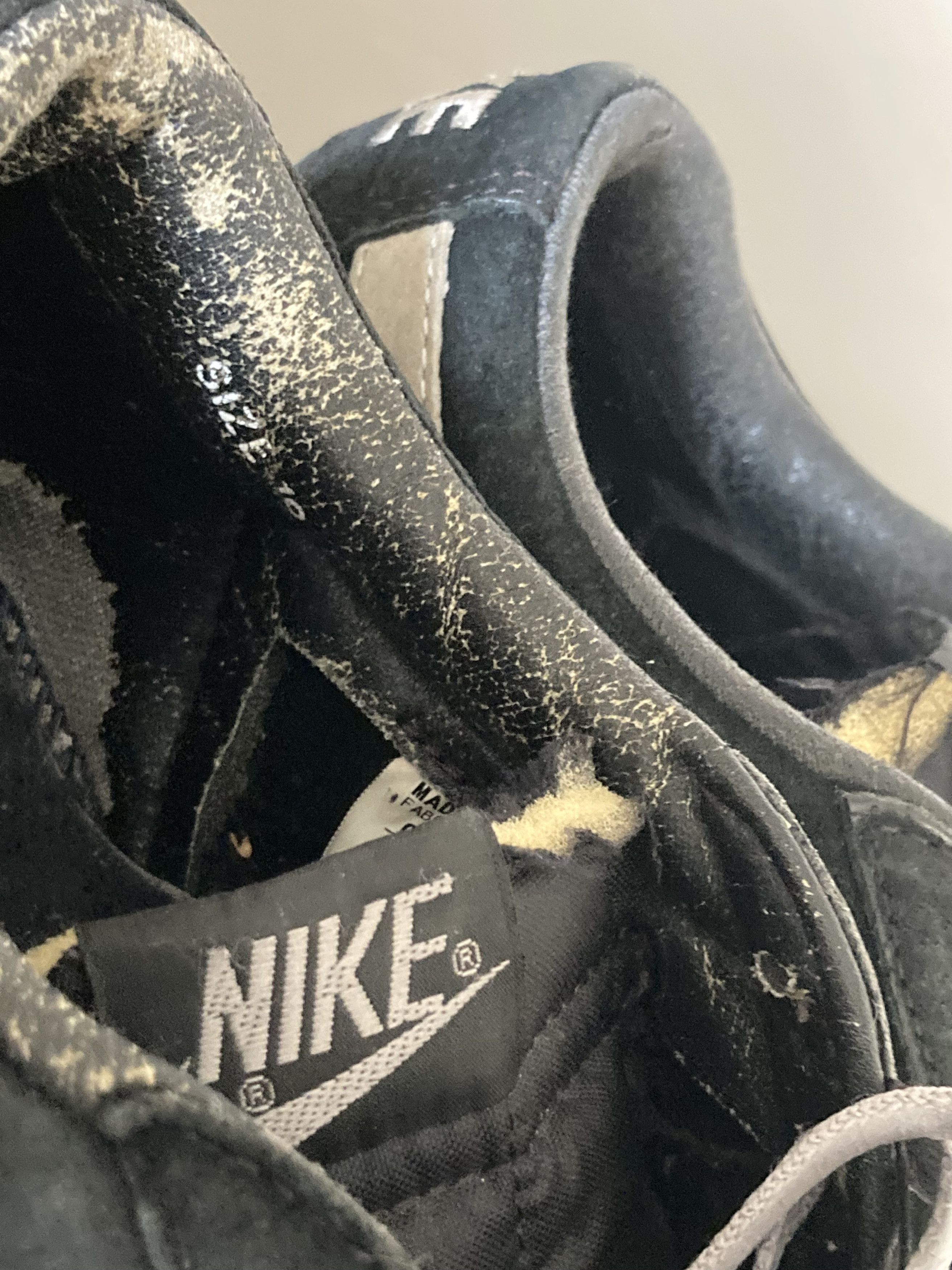 Nike Vintage. Nike Blazer Lo. Black/White from 2002. US10 Size US 10 / EU 43 - 13 Thumbnail