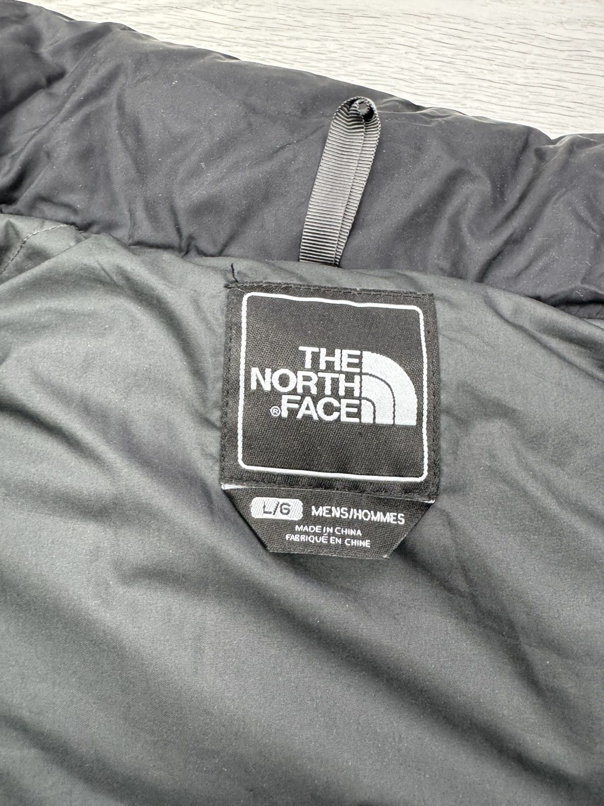 The North Face Vintage The North Face 700 Down Puffer Jacket Nupste Size US L / EU 52-54 / 3 - 12 Thumbnail