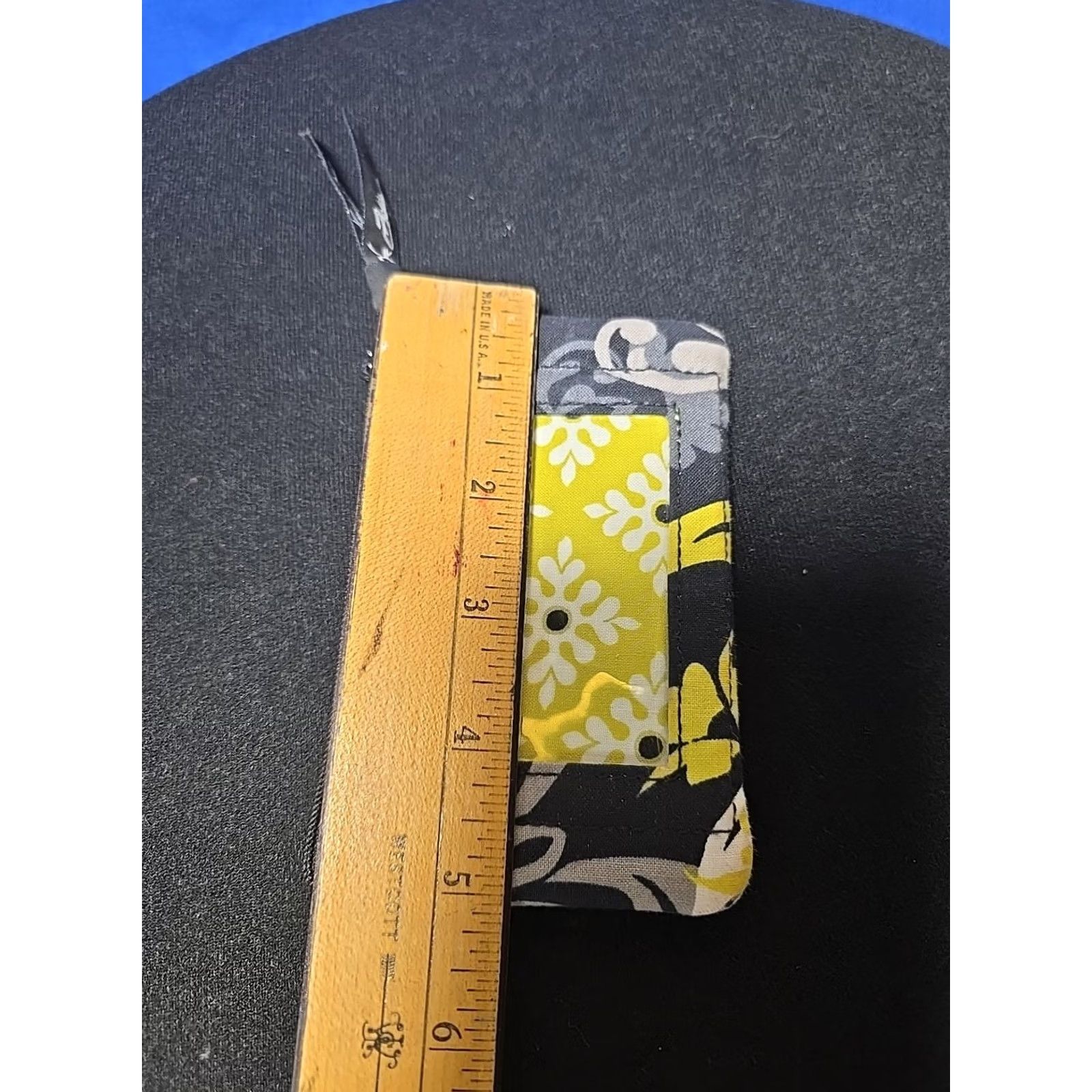 Vera Bradley Vera Bradley ID Case Holder Zip Coin Purse Wallet Black Gray Yellow Lucky You Size ONE SIZE - 6 Thumbnail