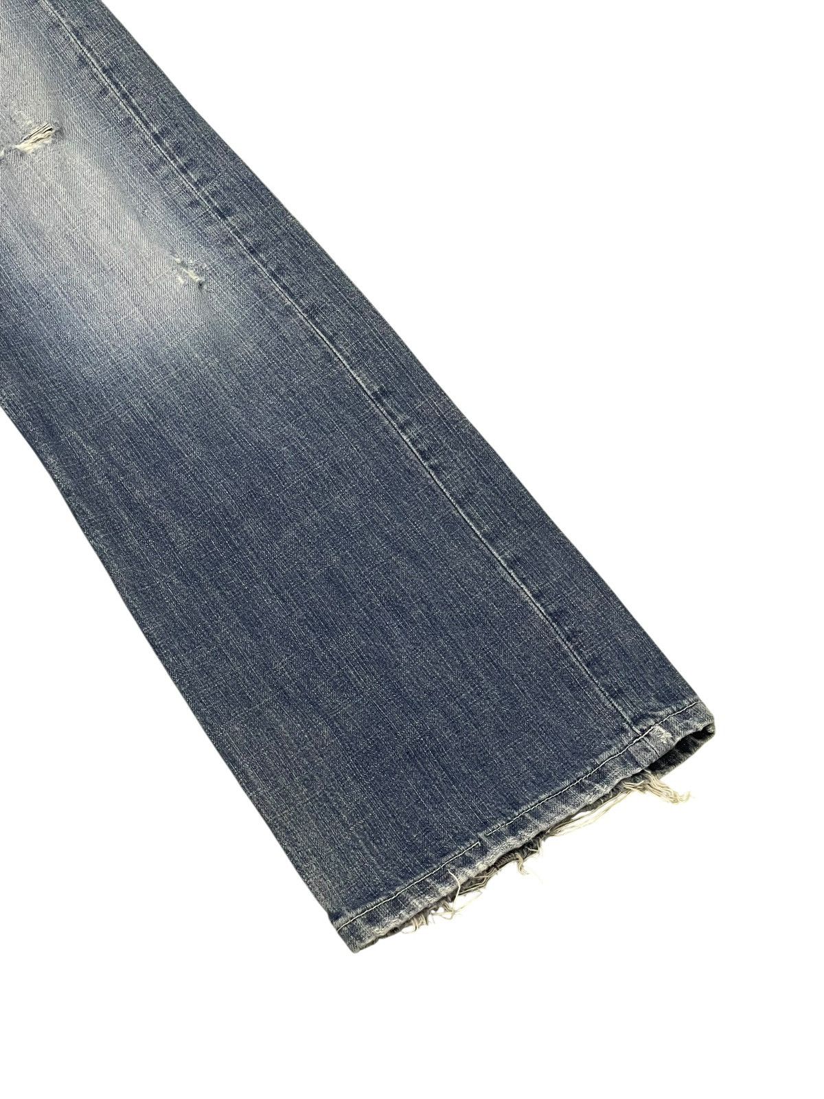 Lee Flare Jeans Lee Europe Faded Distress Boot Cut 2🟦3 Size US 33 - 4 Thumbnail